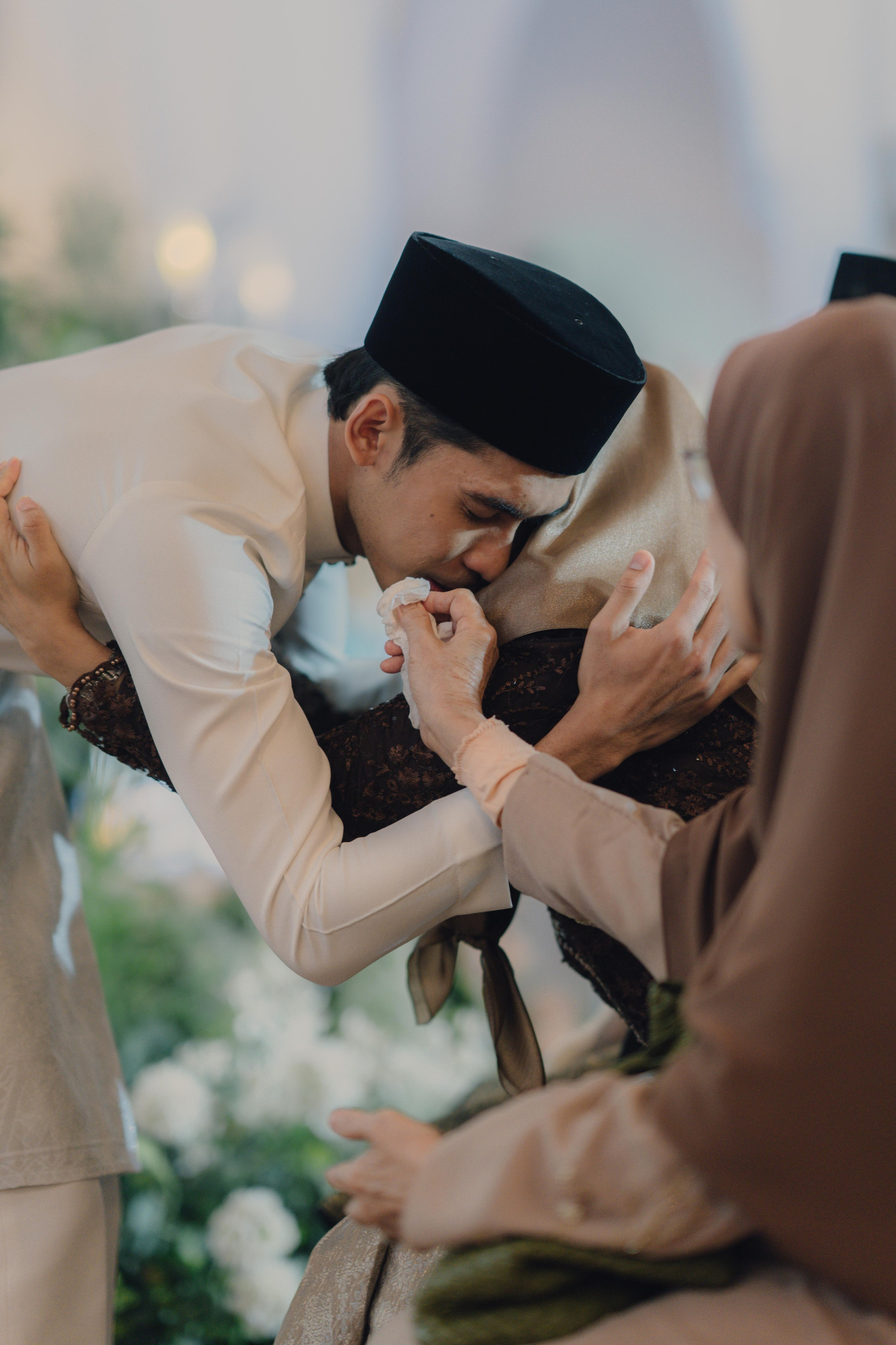 DAYINI & KHALIF. Visualdiaries photography