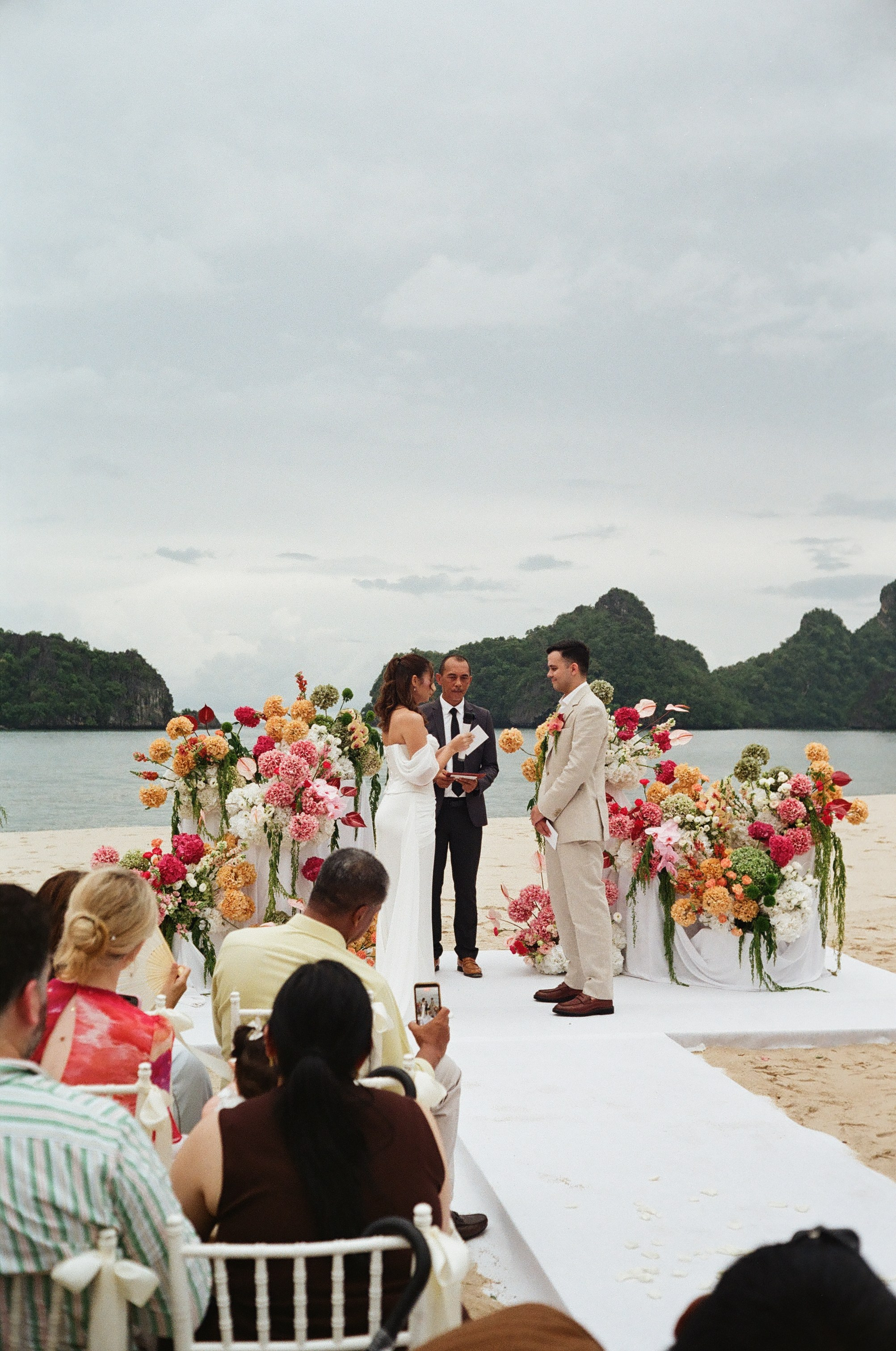 BEN & DEANNA. Visualdiaries photography