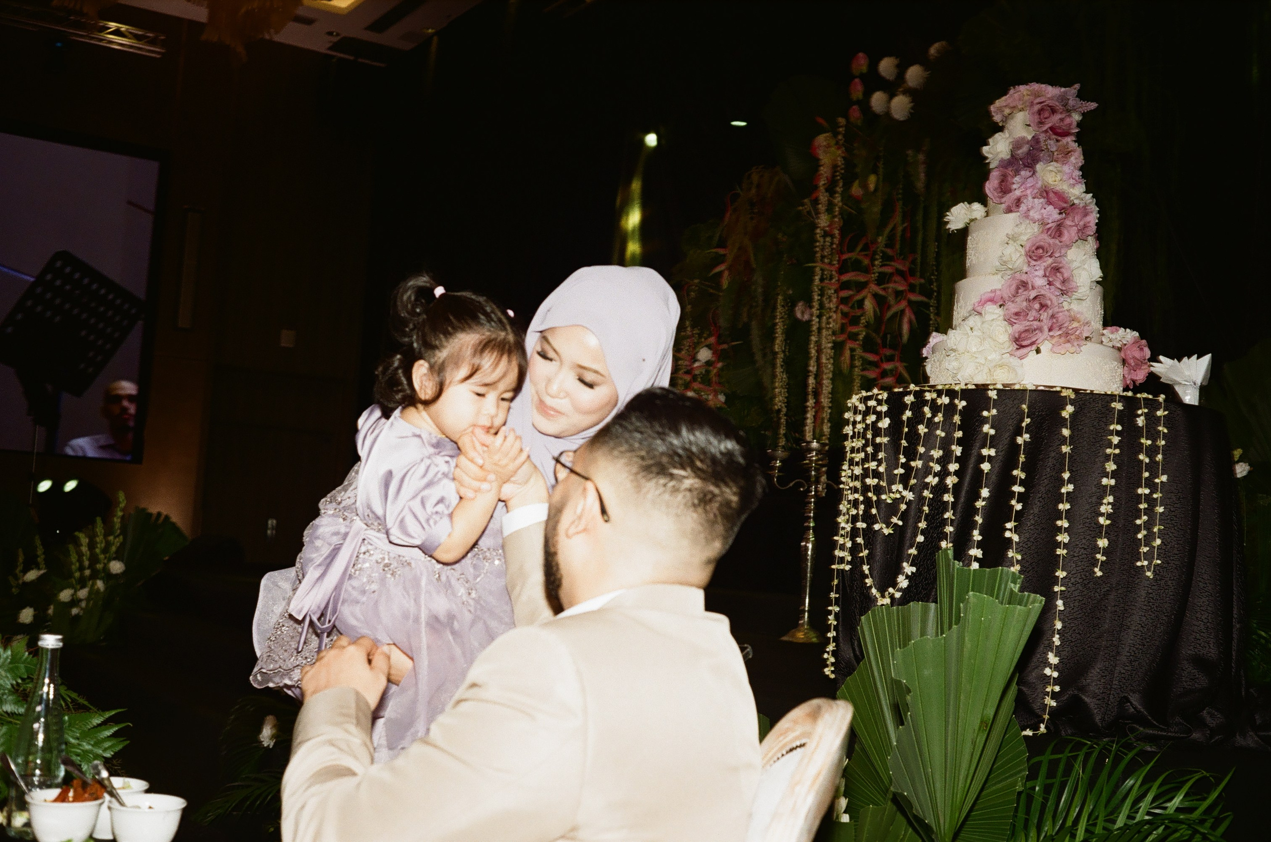 AMAR & SOFEA. Visualdiaries photography