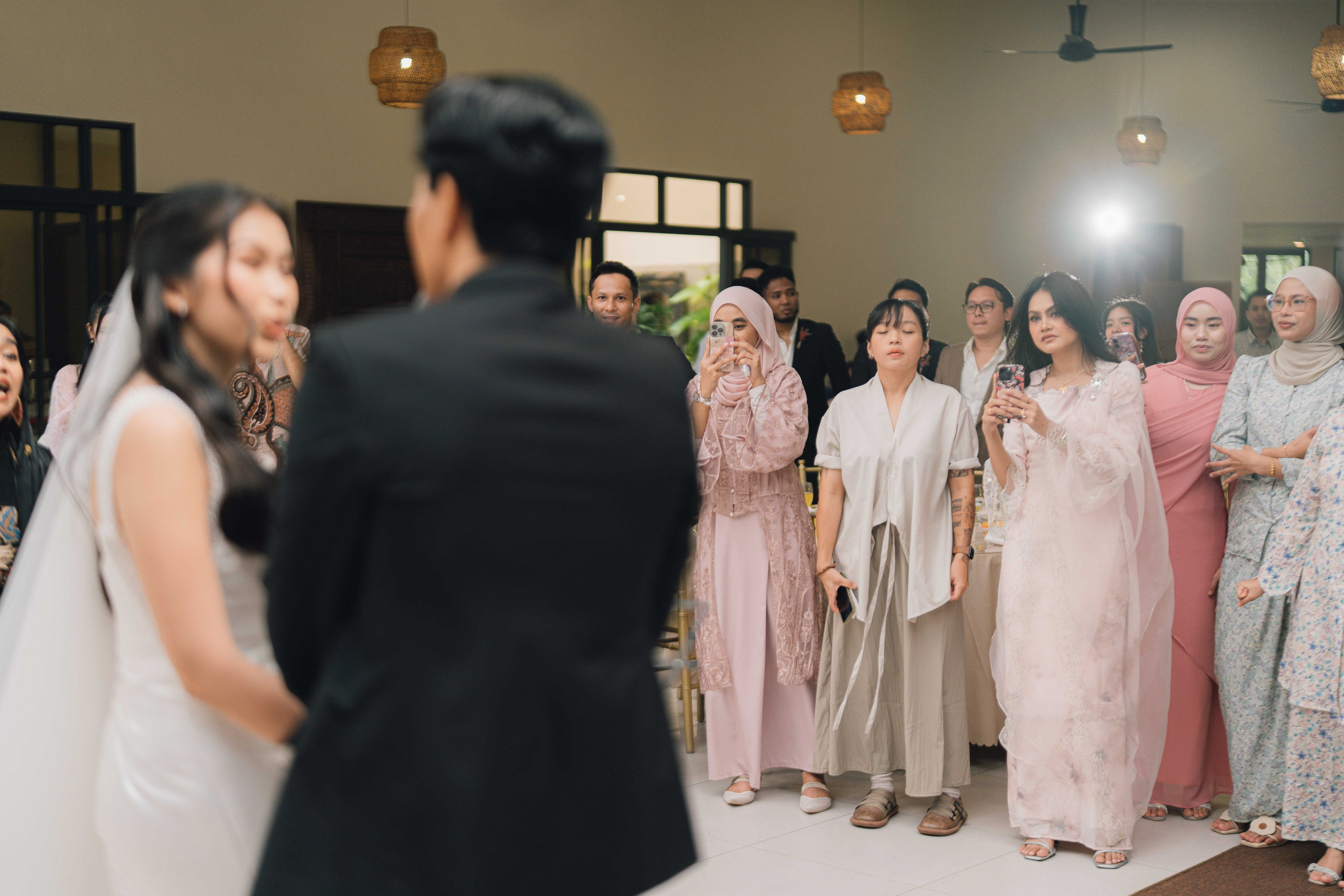 ARIF & SOFY. Visualdiaries photography
