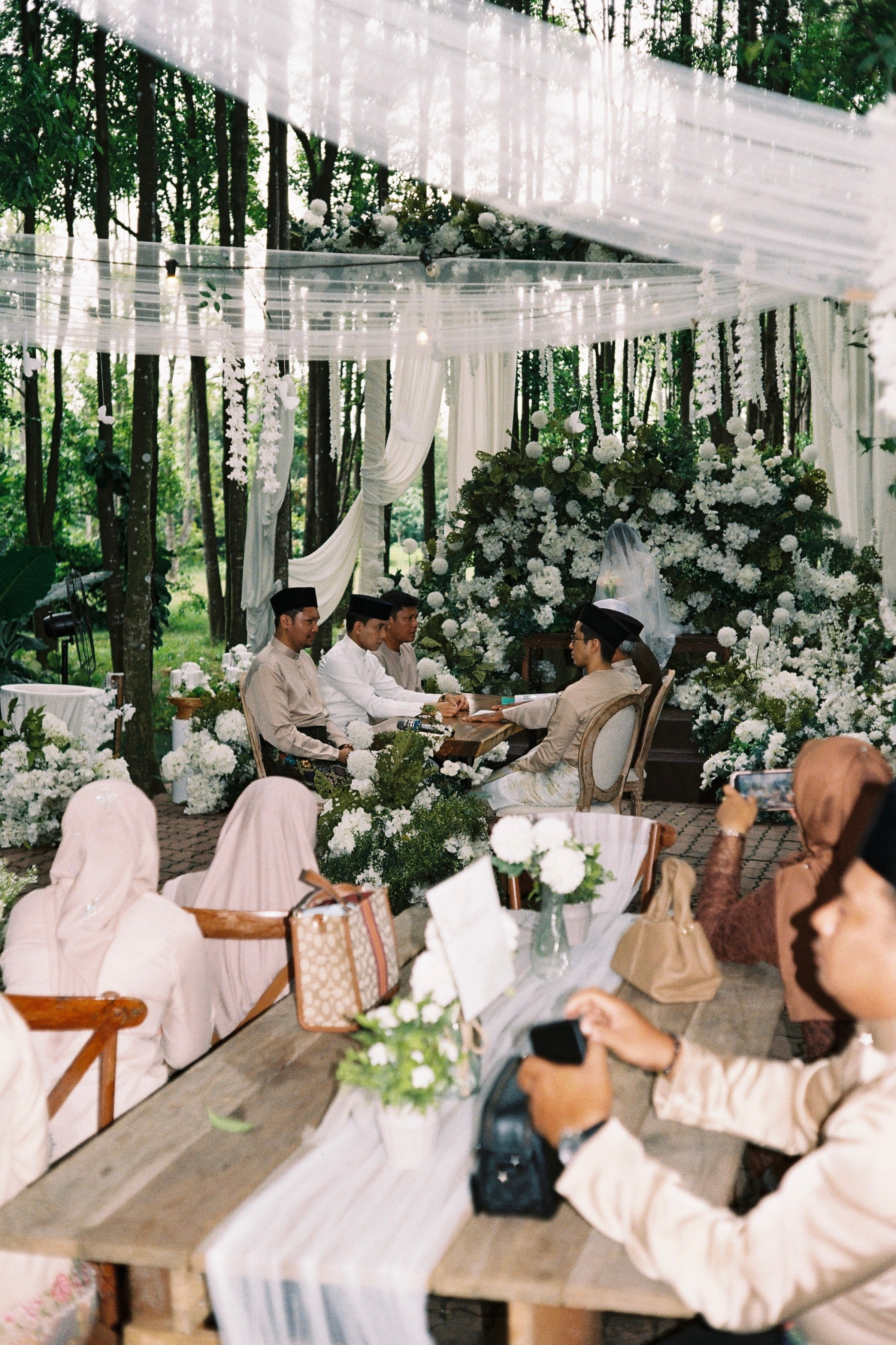 ARIEF & FATIN. Visualdiaries photography