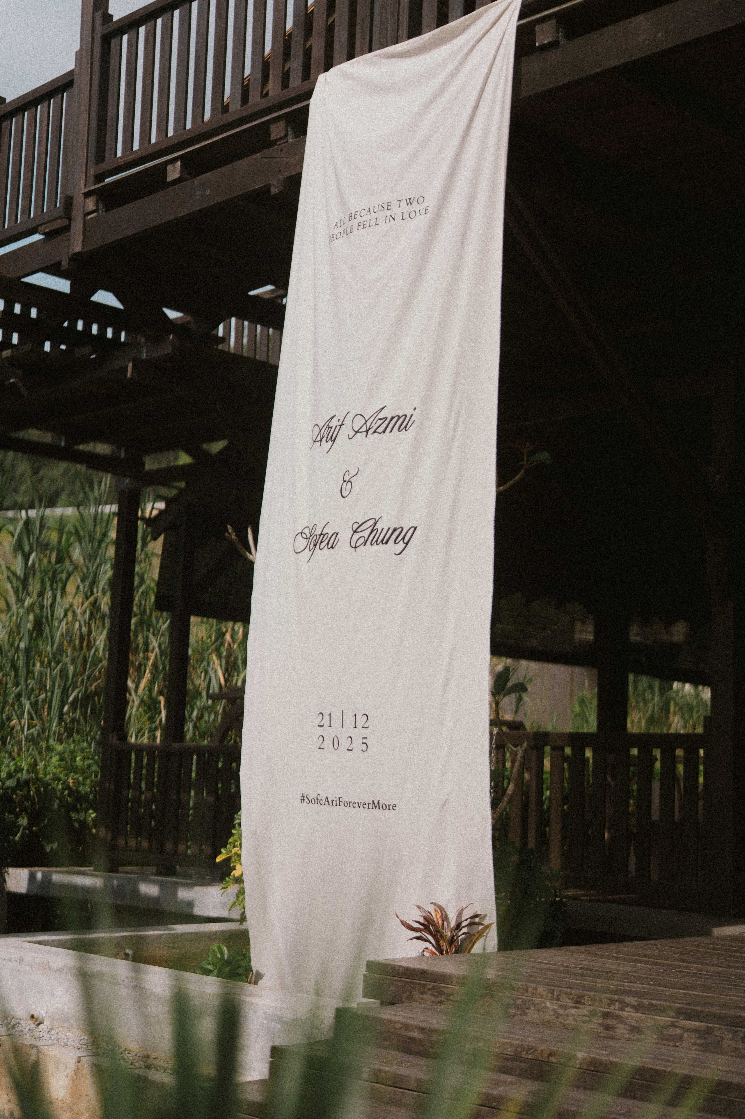 ARIF & SOFY. Visualdiaries photography
