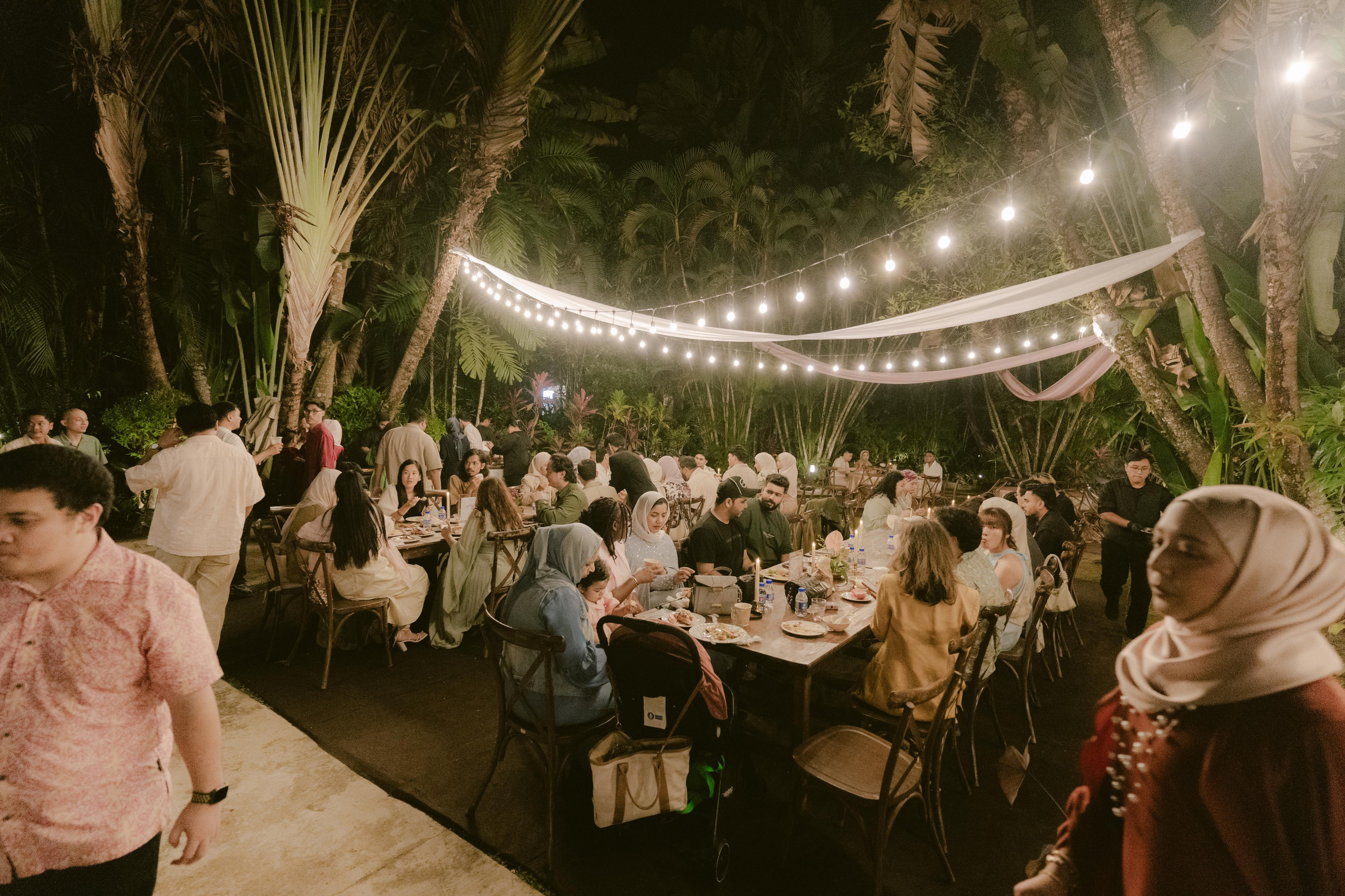 SARAH & IZZAT. Visualdiaries photography