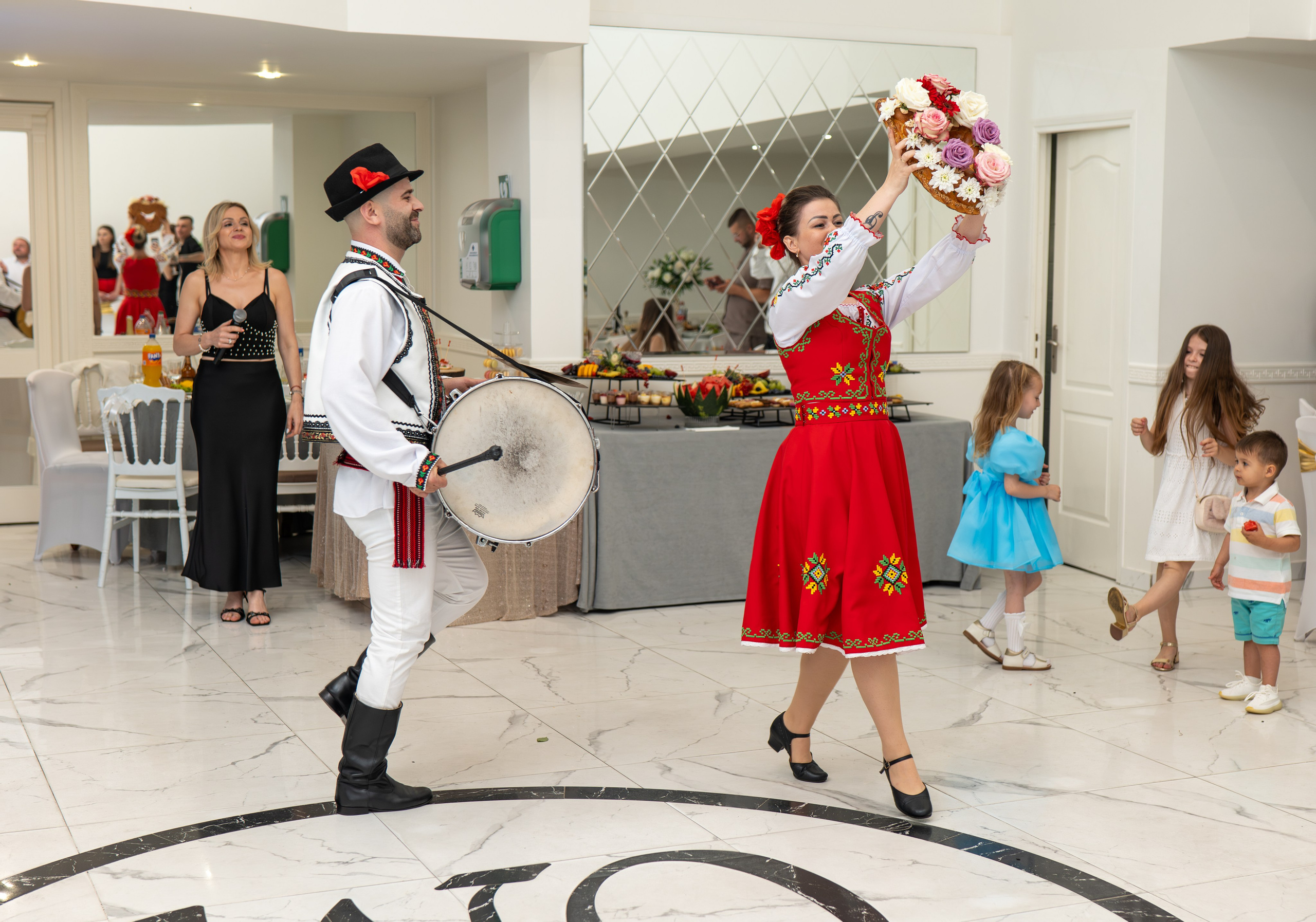 Valeriu & Olesea. Fotograful și Cameramanul familiei dvs în Franța Paul Photographer