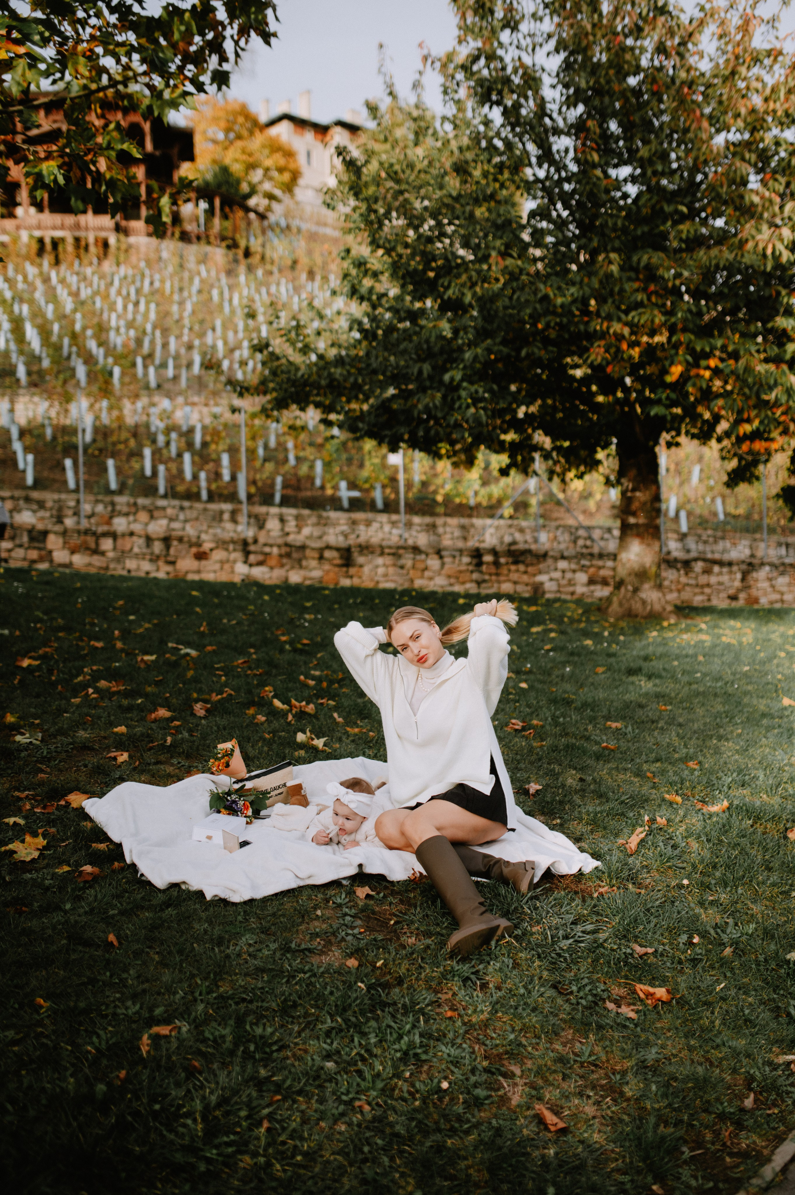 Oli&klaudi. ANNA-MARIA PHOTO CONTENT CREATOR — фотограф, эстет, художник и визуальный эксперт в Instagram, работающий в Праге