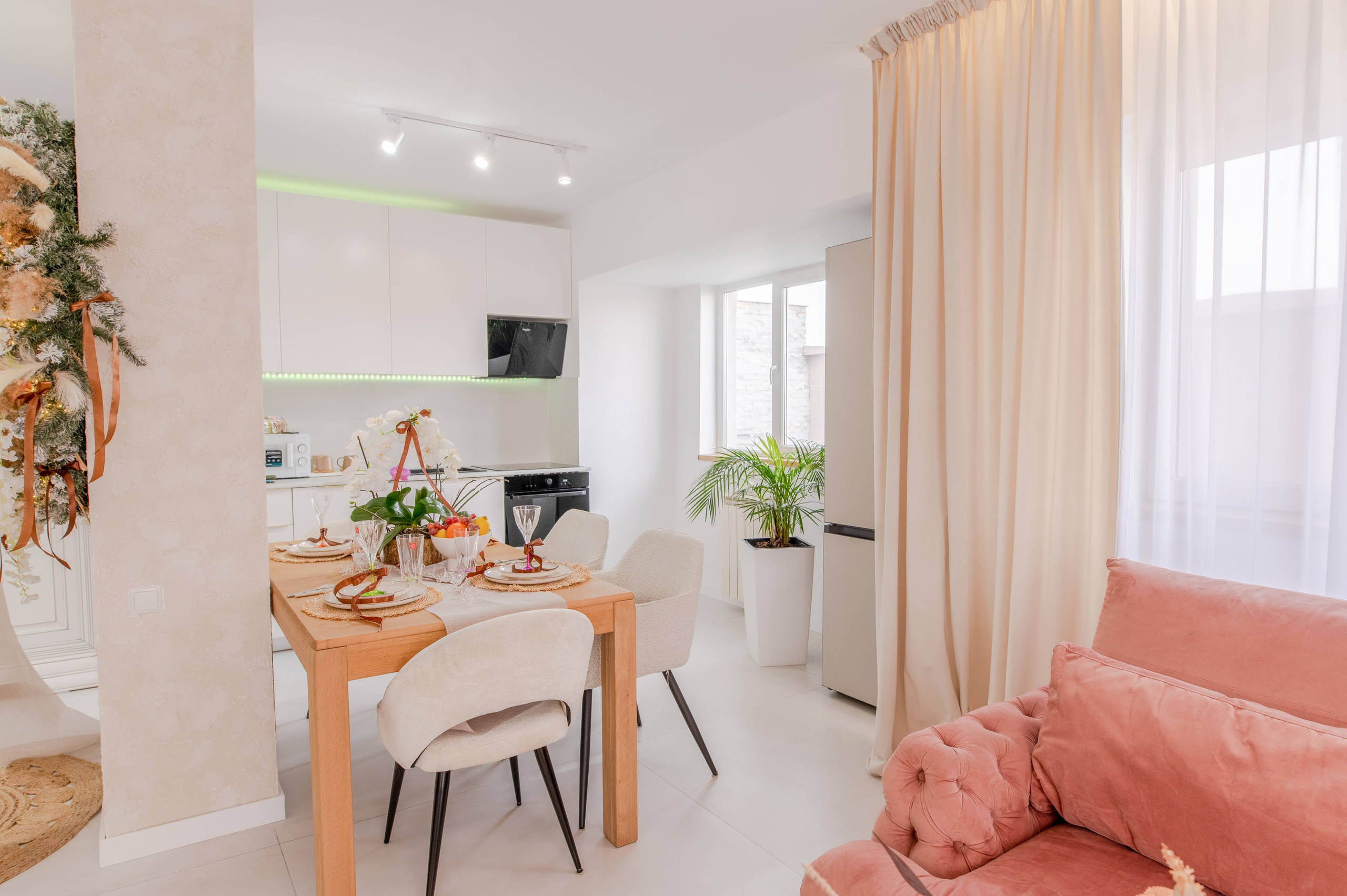 Proiecte Imobiliare. Iustin Olariu Films