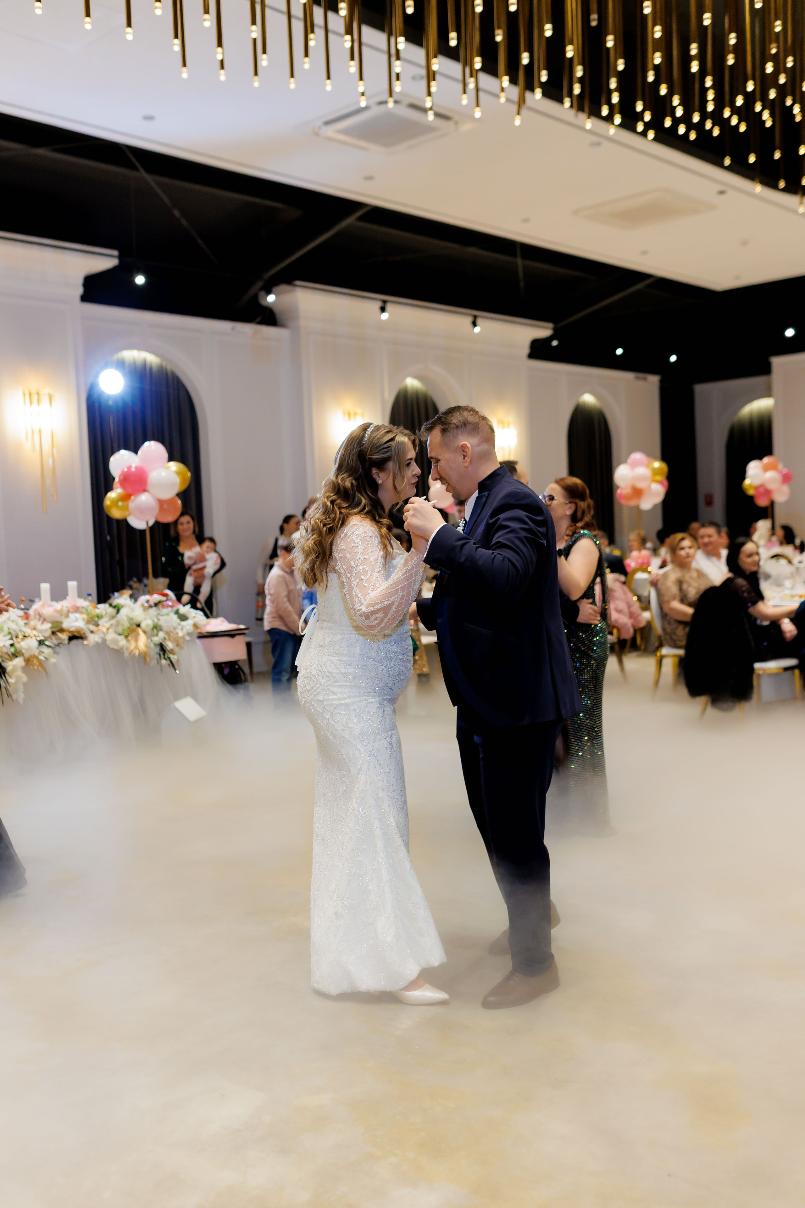 Povestea voastră, regizată de noi |Cristi Turculet Videograf Nuntă Suceava | wedding highlight. Servicii foto-video profesionale, pentru momente de neuitat