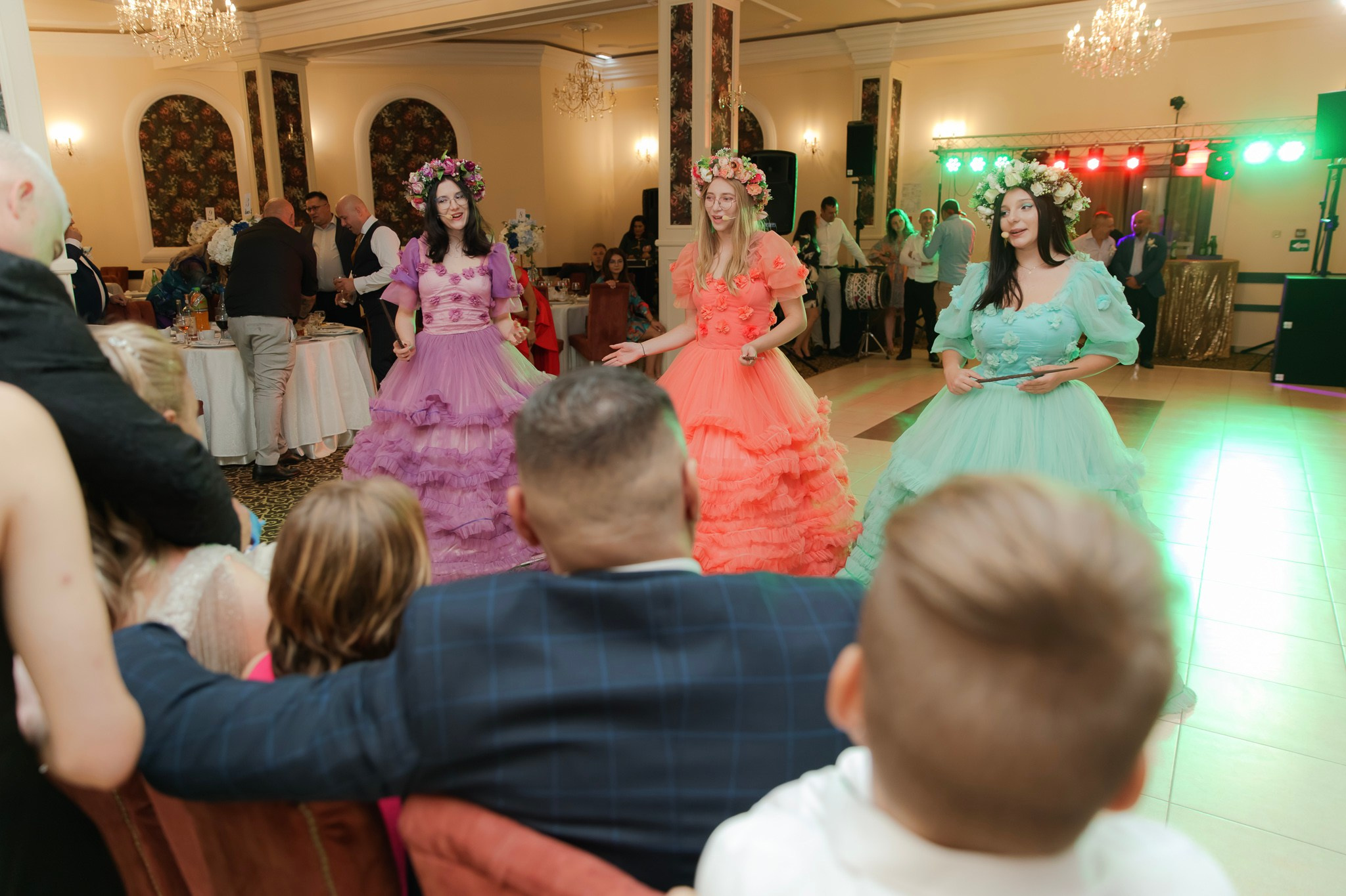 Mihai & Oana. Servicii foto-video profesionale, pentru momente de neuitat