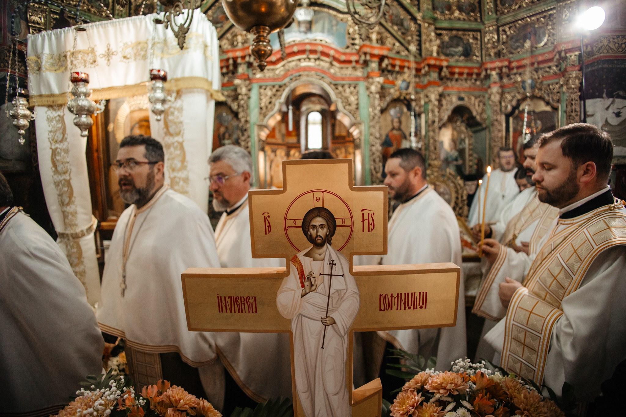 Nunta de Poveste la Sucevița: Cristi și Andreea. Servicii foto-video profesionale, pentru momente de neuitat