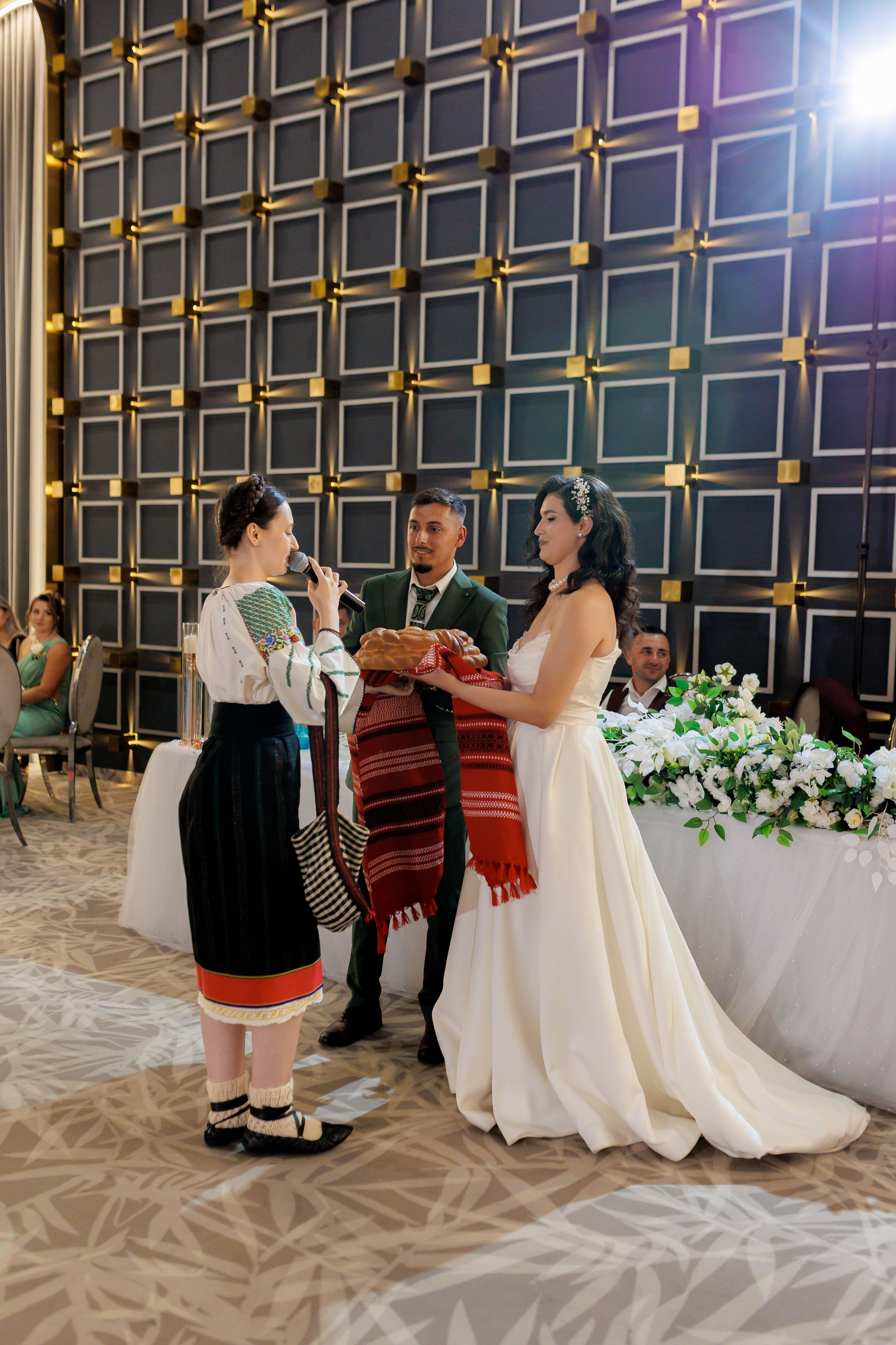 Nunta Nicoleta & Răzvan | Fotografie & Videografie Profesională. Servicii foto-video profesionale, pentru momente de neuitat