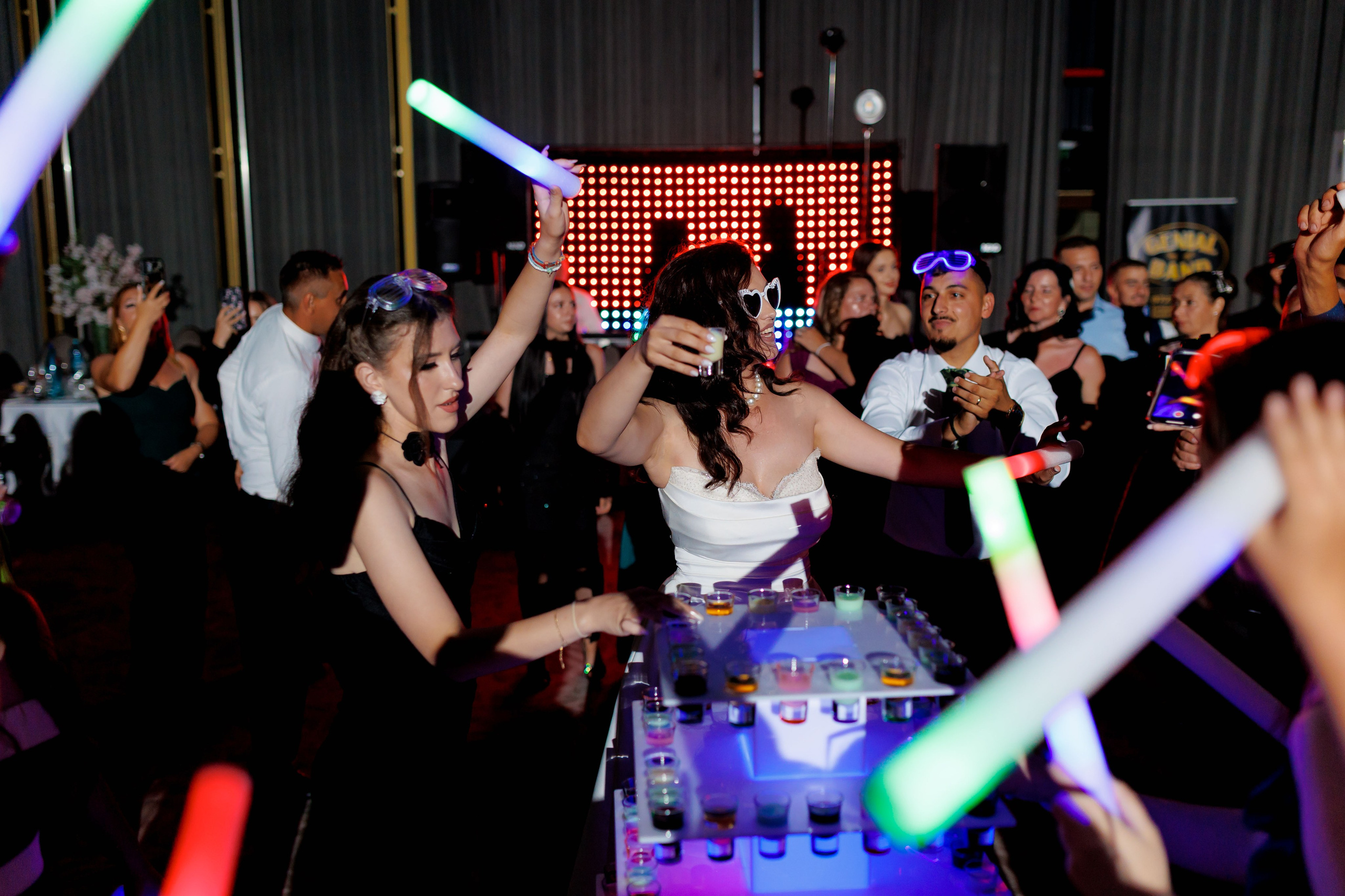 Nunta Nicoleta & Răzvan | Fotografie & Videografie Profesională. Servicii foto-video profesionale, pentru momente de neuitat