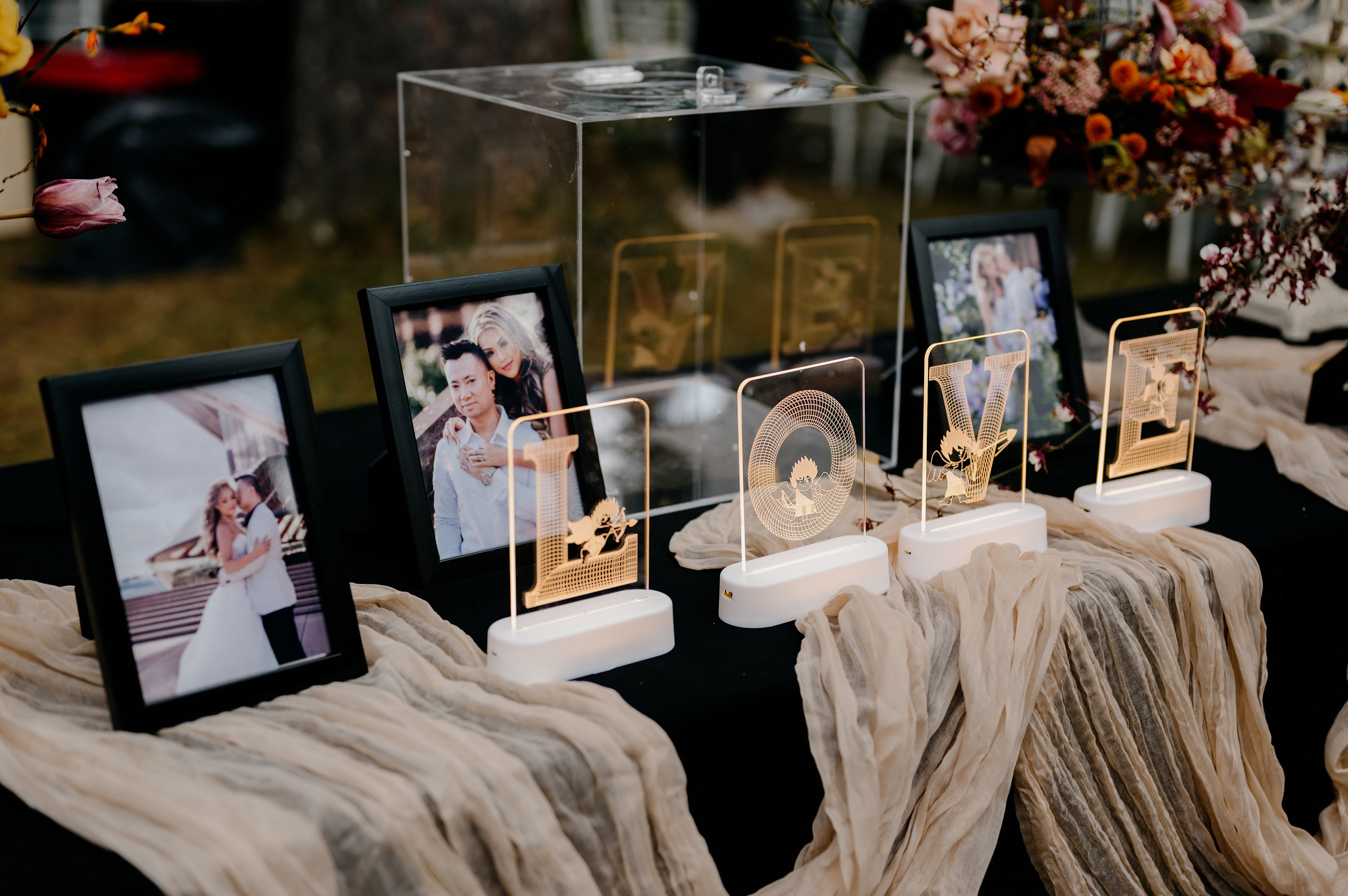 JESSE & MIMI / Destination wedding. Nhiếp ảnh gia đám cưới hàng đầu tại Thành Phố Hồ Chí Minh