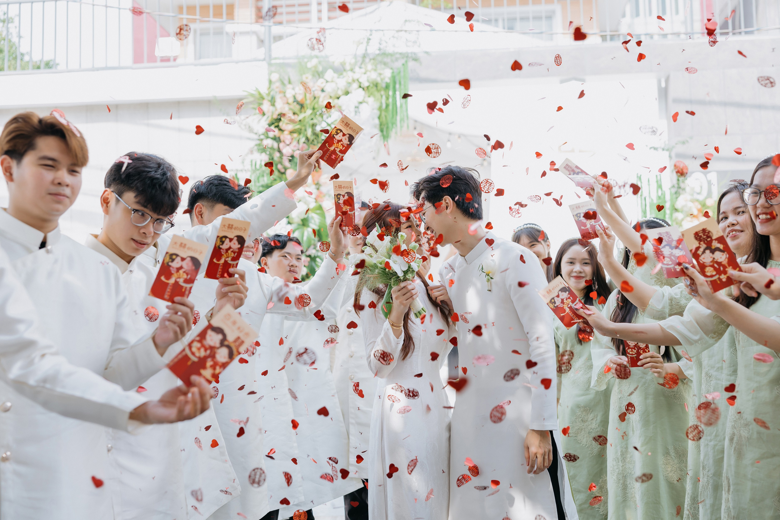 TRINH & MINH / Engagement 11.10.2024. Nhiếp ảnh gia đám cưới hàng đầu tại Thành Phố Hồ Chí Minh