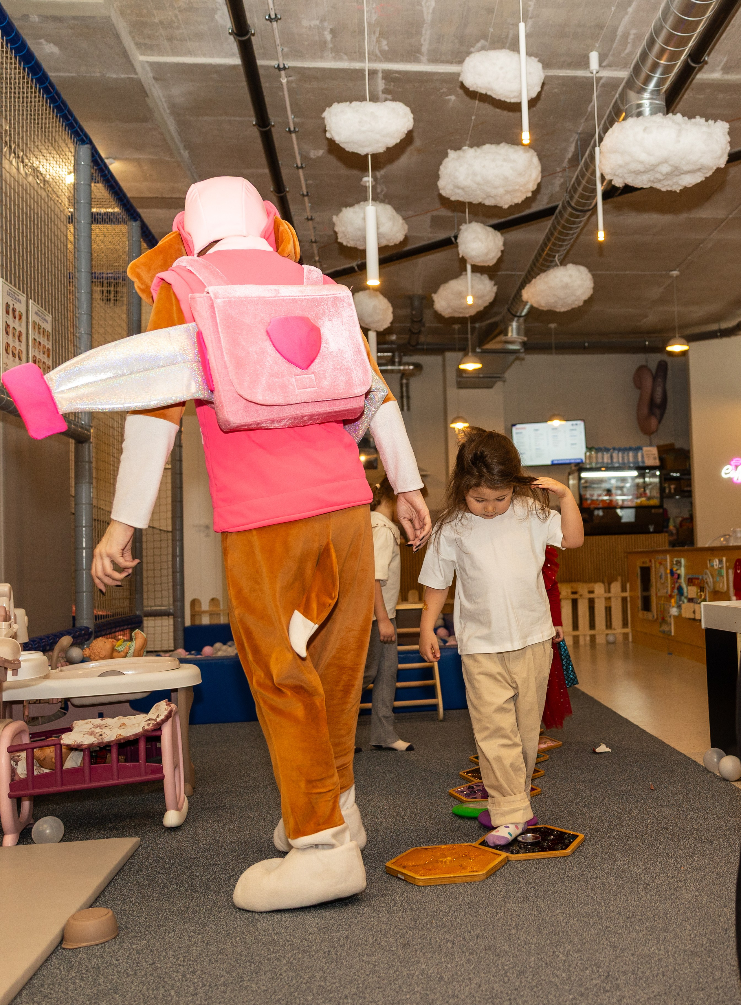 День рождения Артёма 24 января 2026 года. Семейный и детский фотограф в Варшаве Мила Бобровская