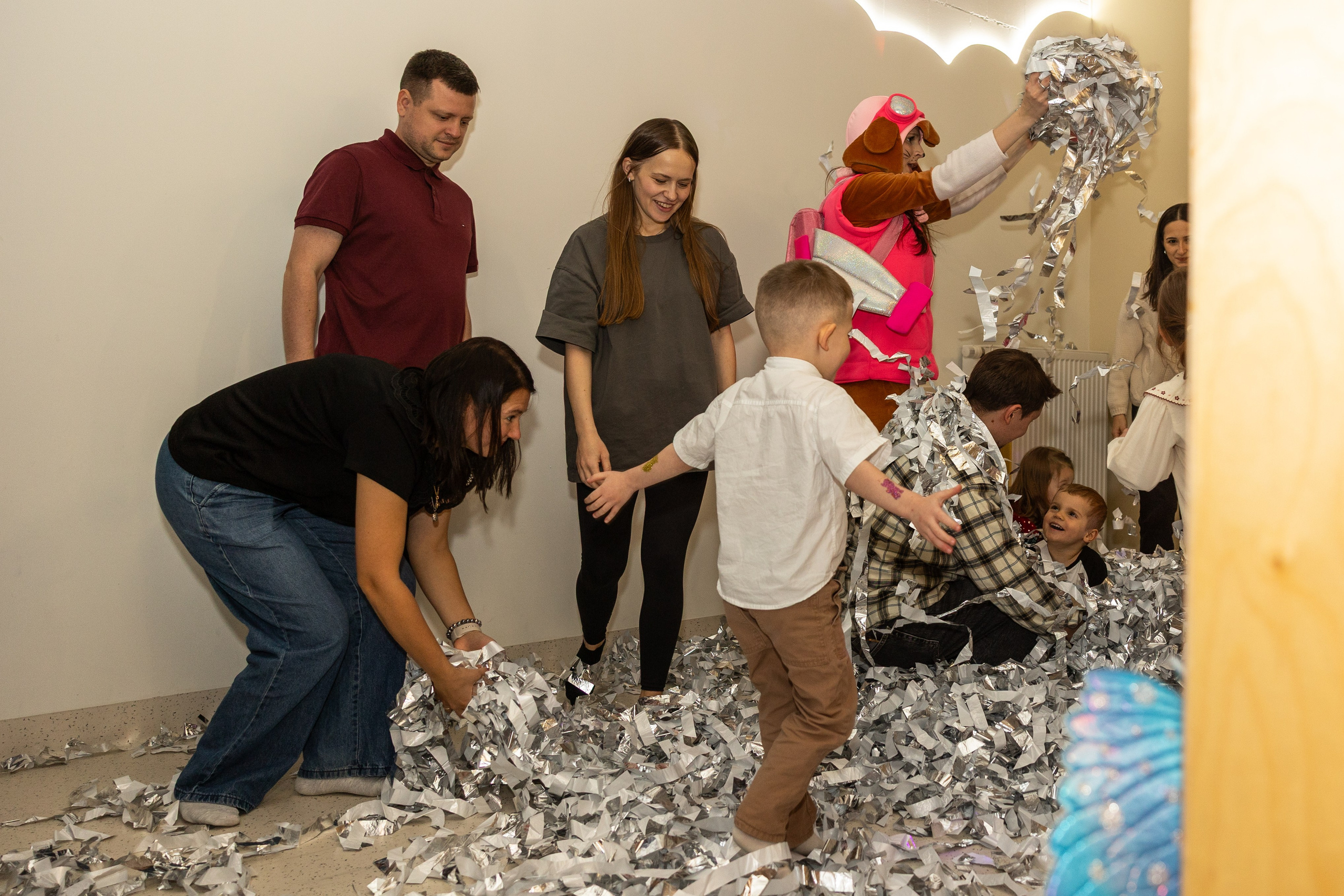 День рождения Артёма 24 января 2026 года. Семейный и детский фотограф в Варшаве Мила Бобровская