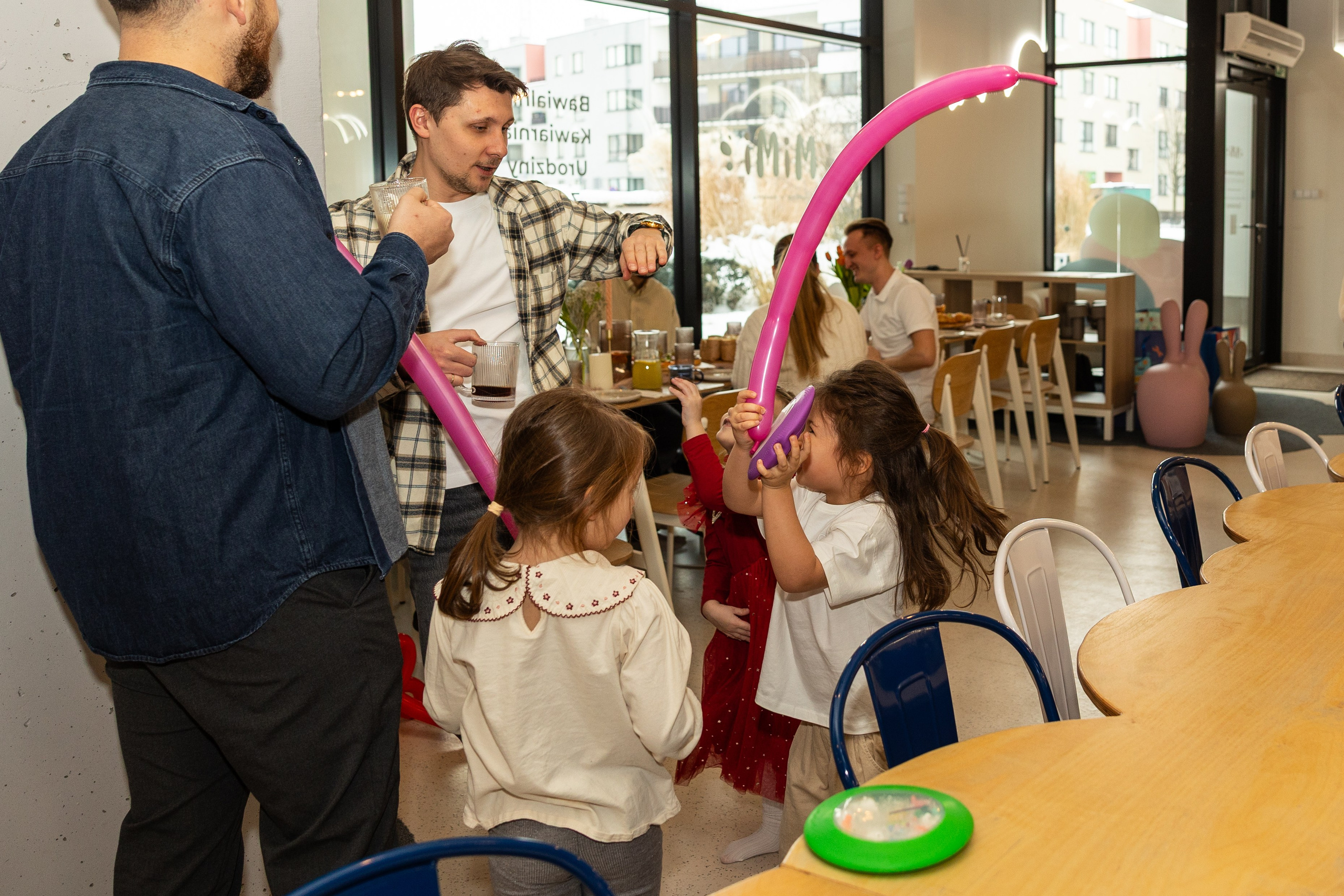 День рождения Артёма 24 января 2026 года. Семейный и детский фотограф в Варшаве Мила Бобровская