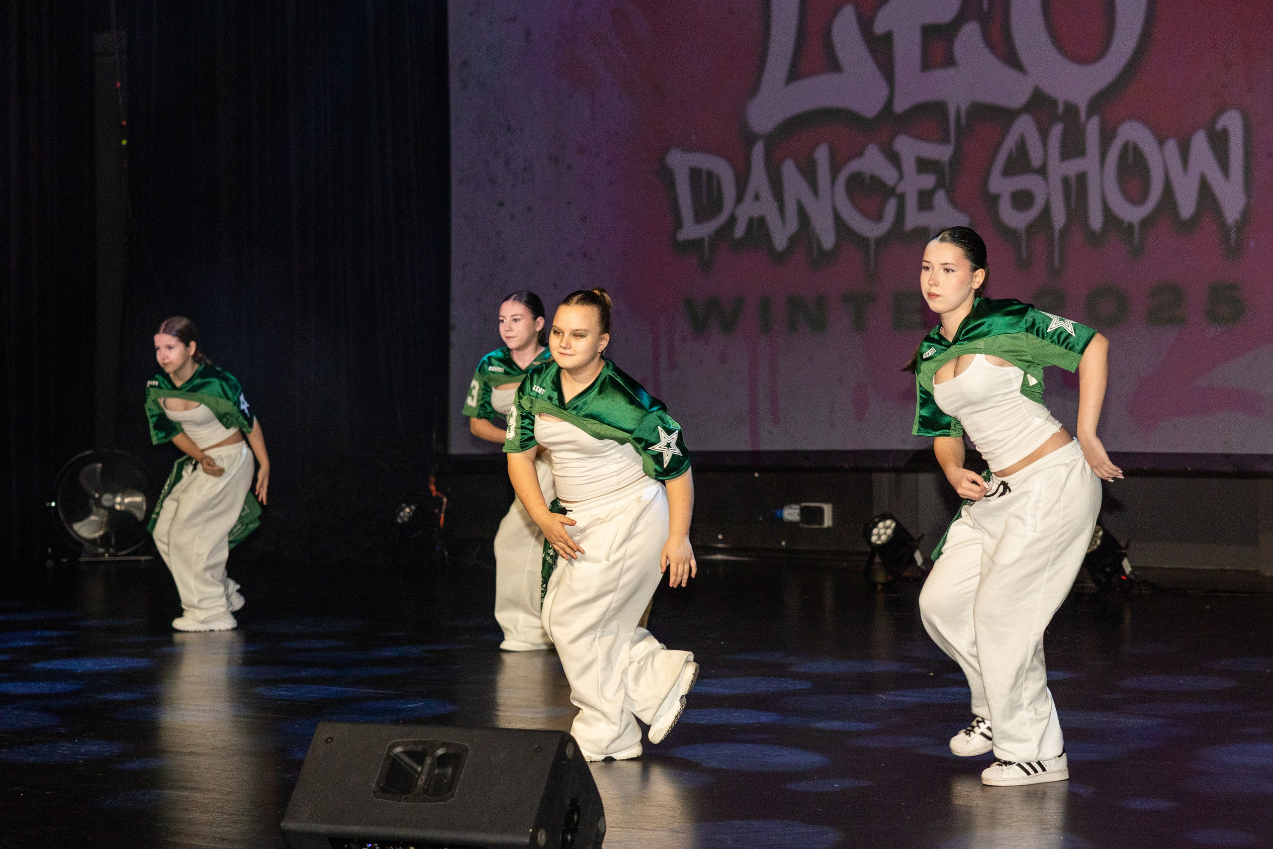 LEO DANCE SHOW WINTER 2025. Семейный и детский фотограф в Варшаве Мила Бобровская