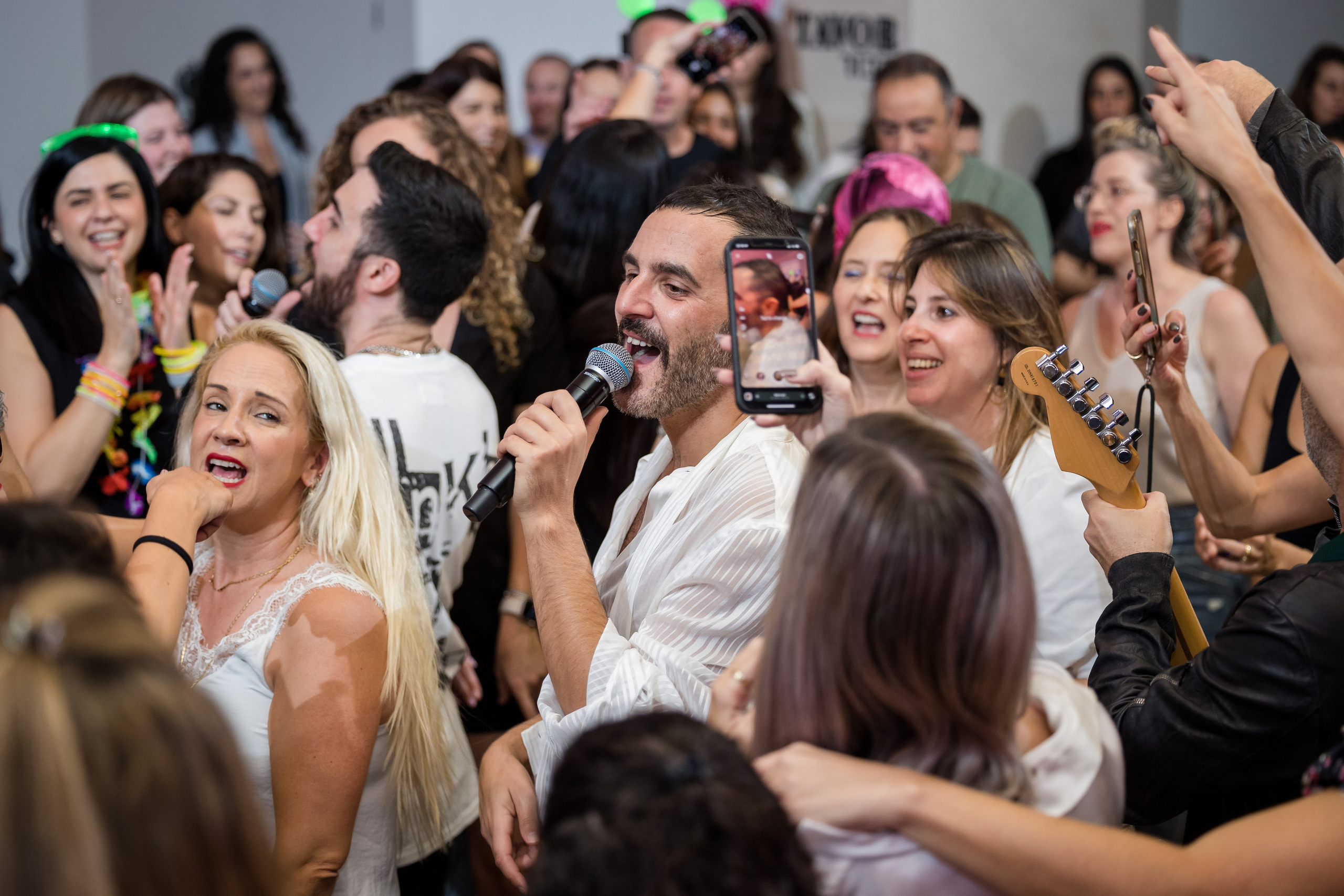 Pfizer. AMIR BUCHNIK PHOTOGRAPHER