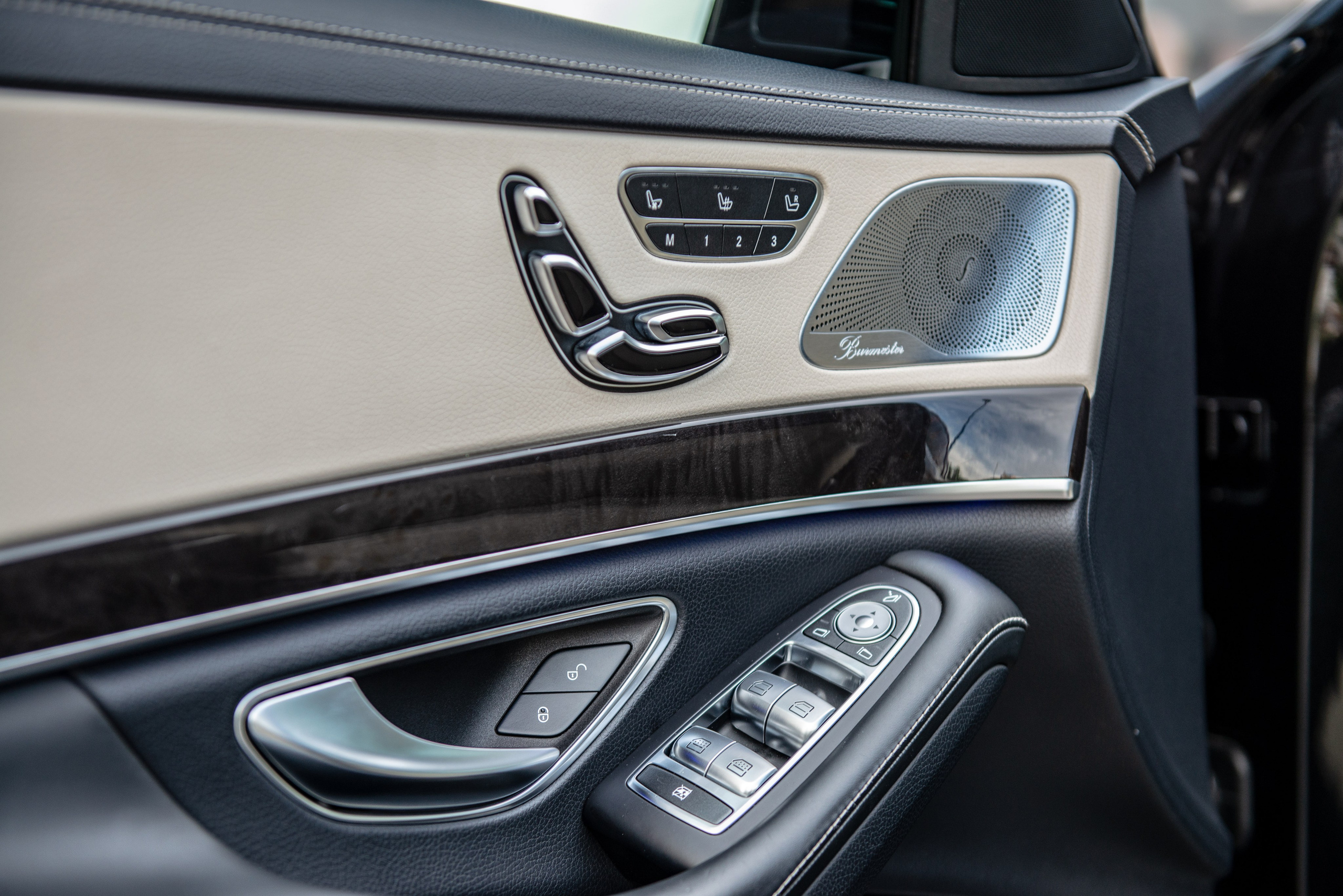 Фотосъемка Mercedes Benz S500 для продажи. ФОТОГРАФ МЕКСИКА КИНТАНА-РОО