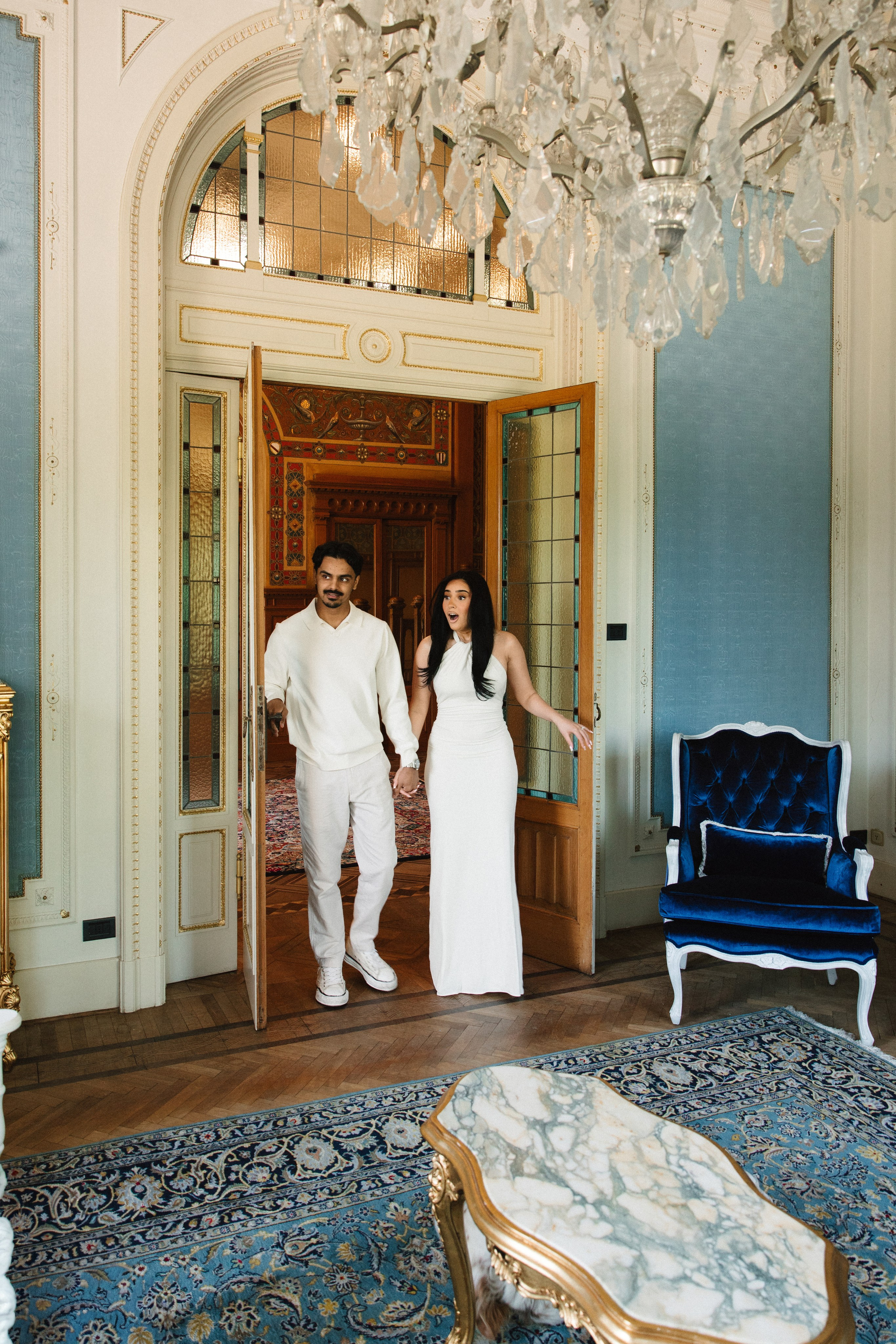 Vish & Kajal. Wedding photographer in Italy