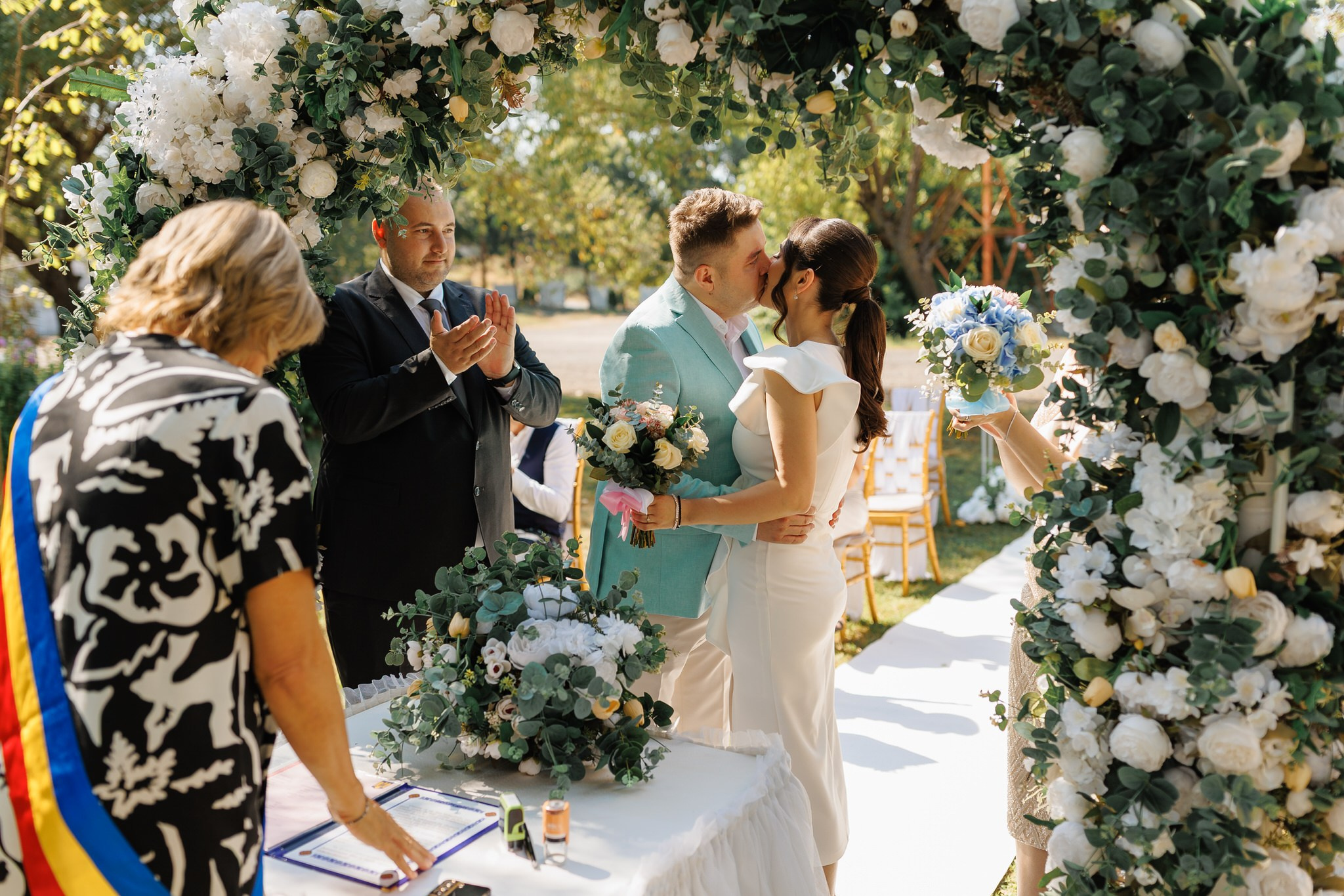 Oana & Madalin. Wedding Photographer in Bucharest — Manu Ivanciu