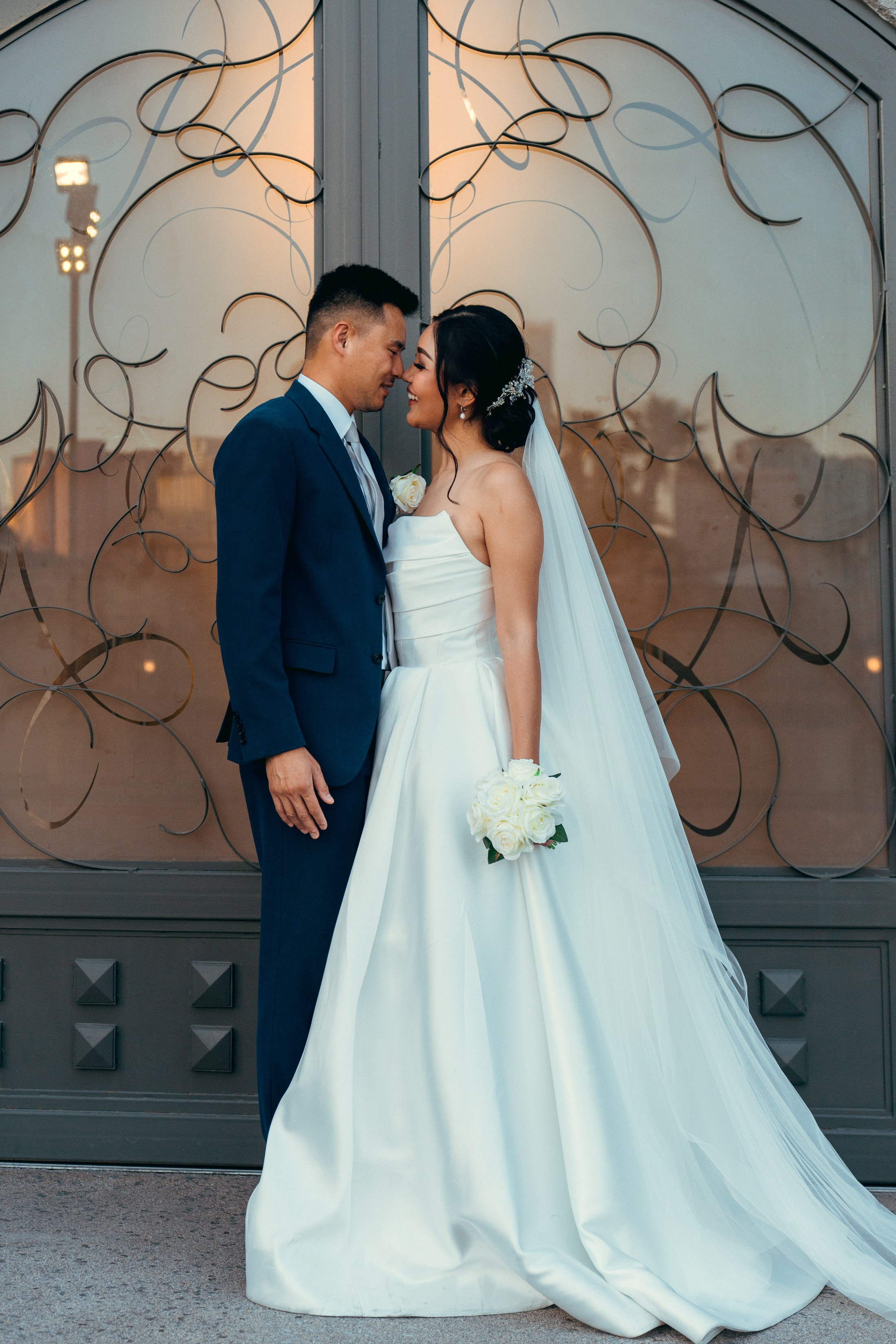 Anjeli&Asher. Wedding & elopement photographer Viktoriya Kravtsov. Las Vegas