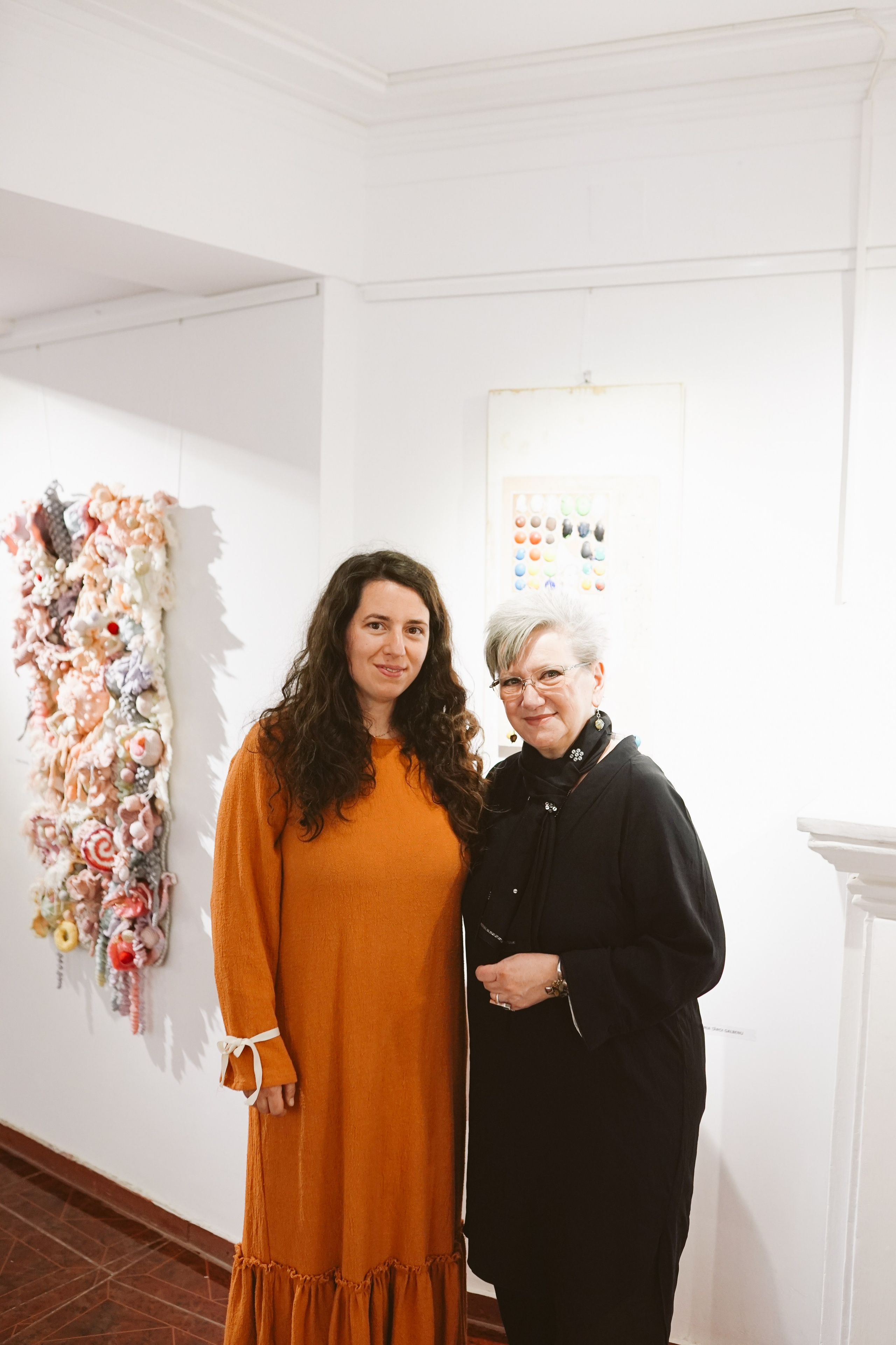 Tu nu știi Viata? Expoziție Univers Ludic | Mădălina Beda. Madalina Beda- Artist vizual, fotograf, doula la nastere, consultant babywearing Brasov si in toata tara