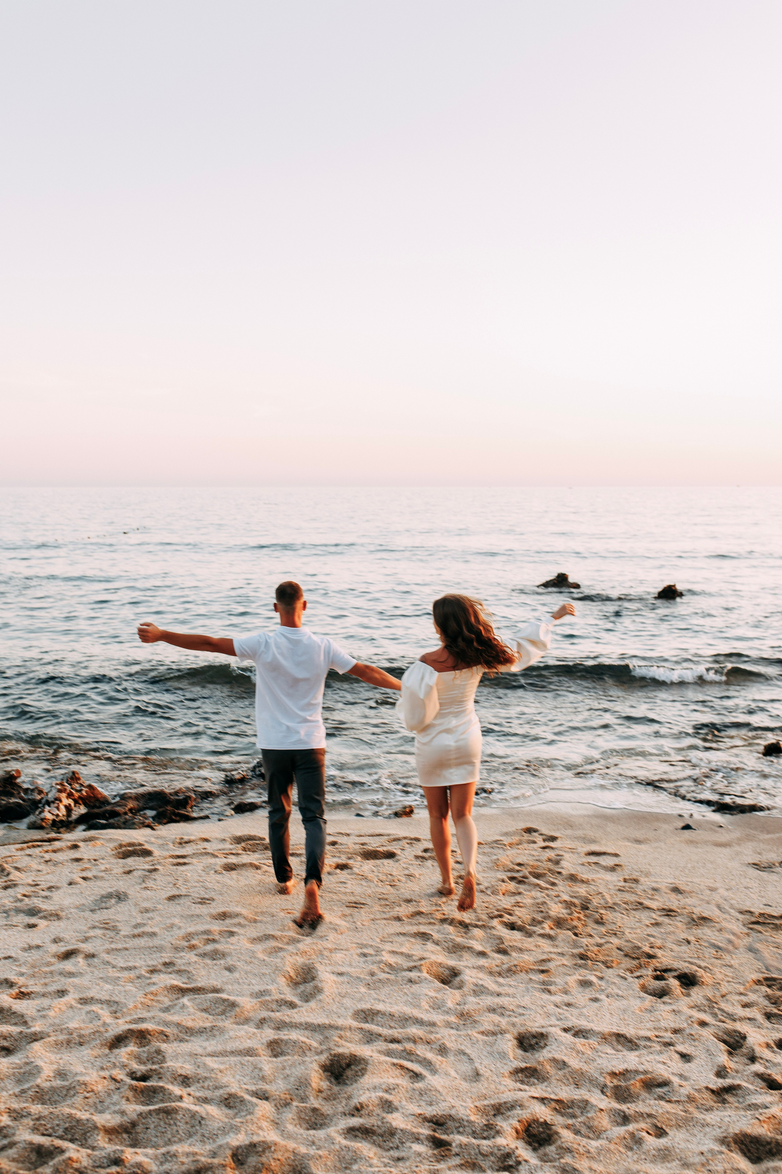 Romantic Sunset Love Story on Cleopatra Beach | Alanya. Professional Photographer in Alanya, Side, Belek, Antalya. Turkiye
