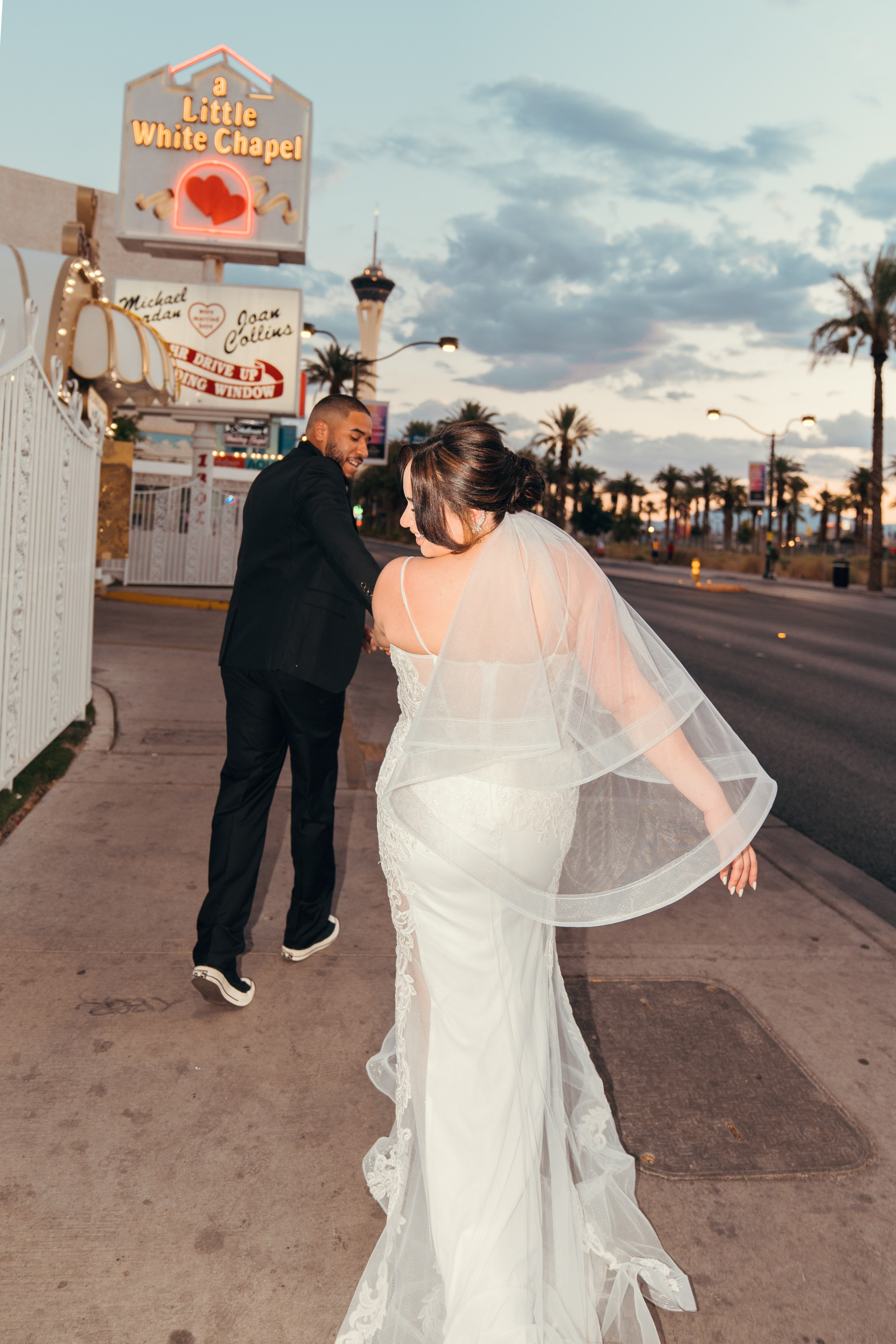 Diannel&David. Wedding & elopement photographer Viktoriya Kravtsov. Las Vegas