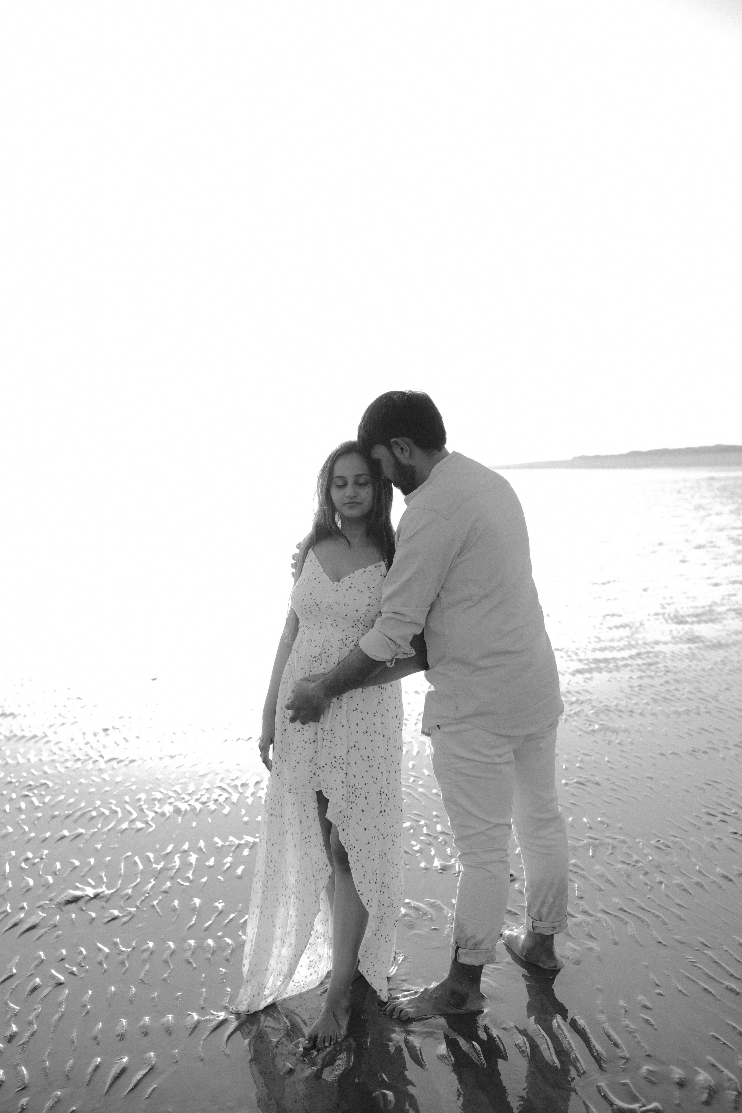 COUPLE SESSIONS. Love Emotions Weddings
