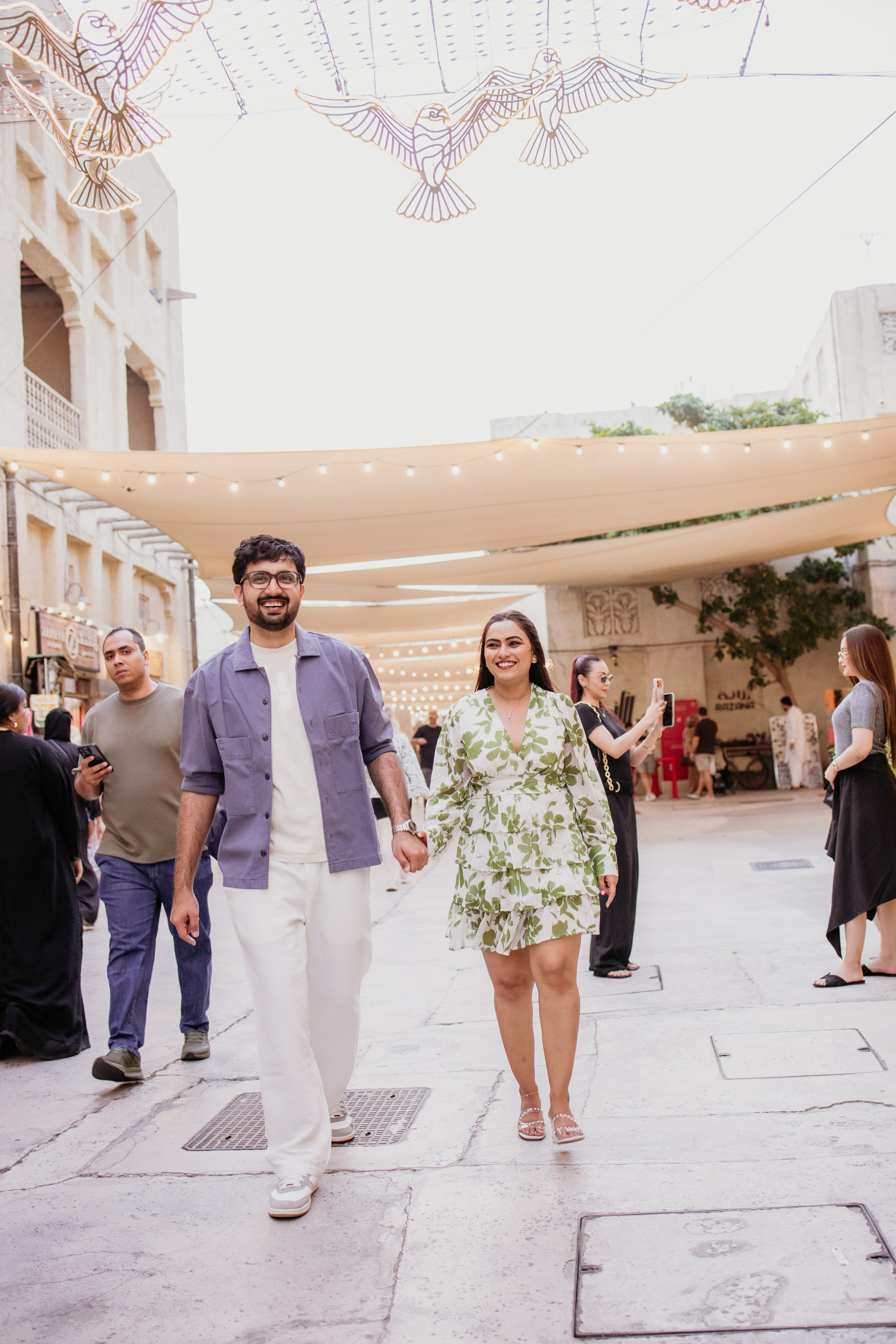 COUPLE SESSIONS. Love Emotions Weddings