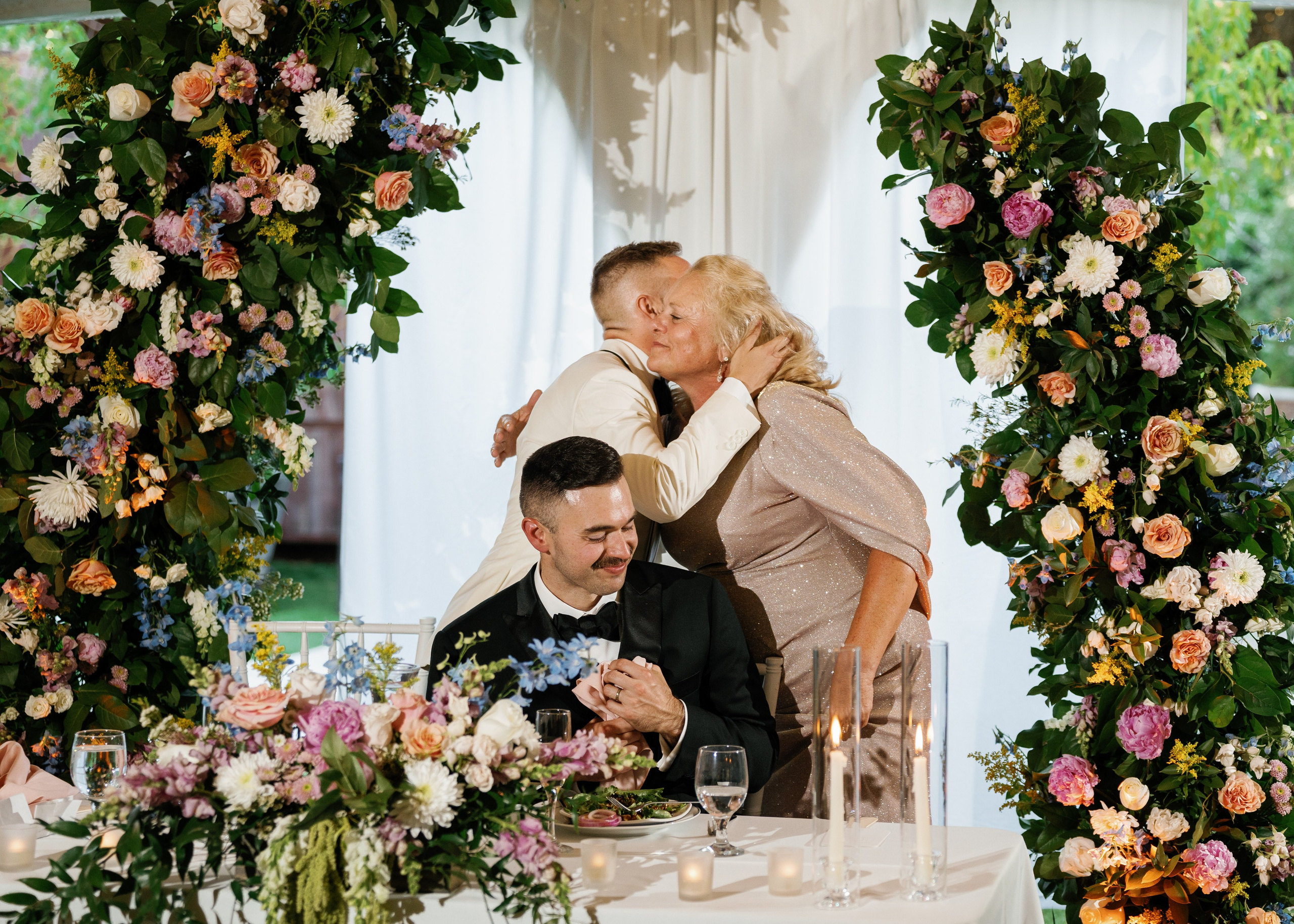 LGBT wedding photographer in California. Wedding Photography & Videography Team in California, Los Angeles, San Francisco, San Diego and Travel