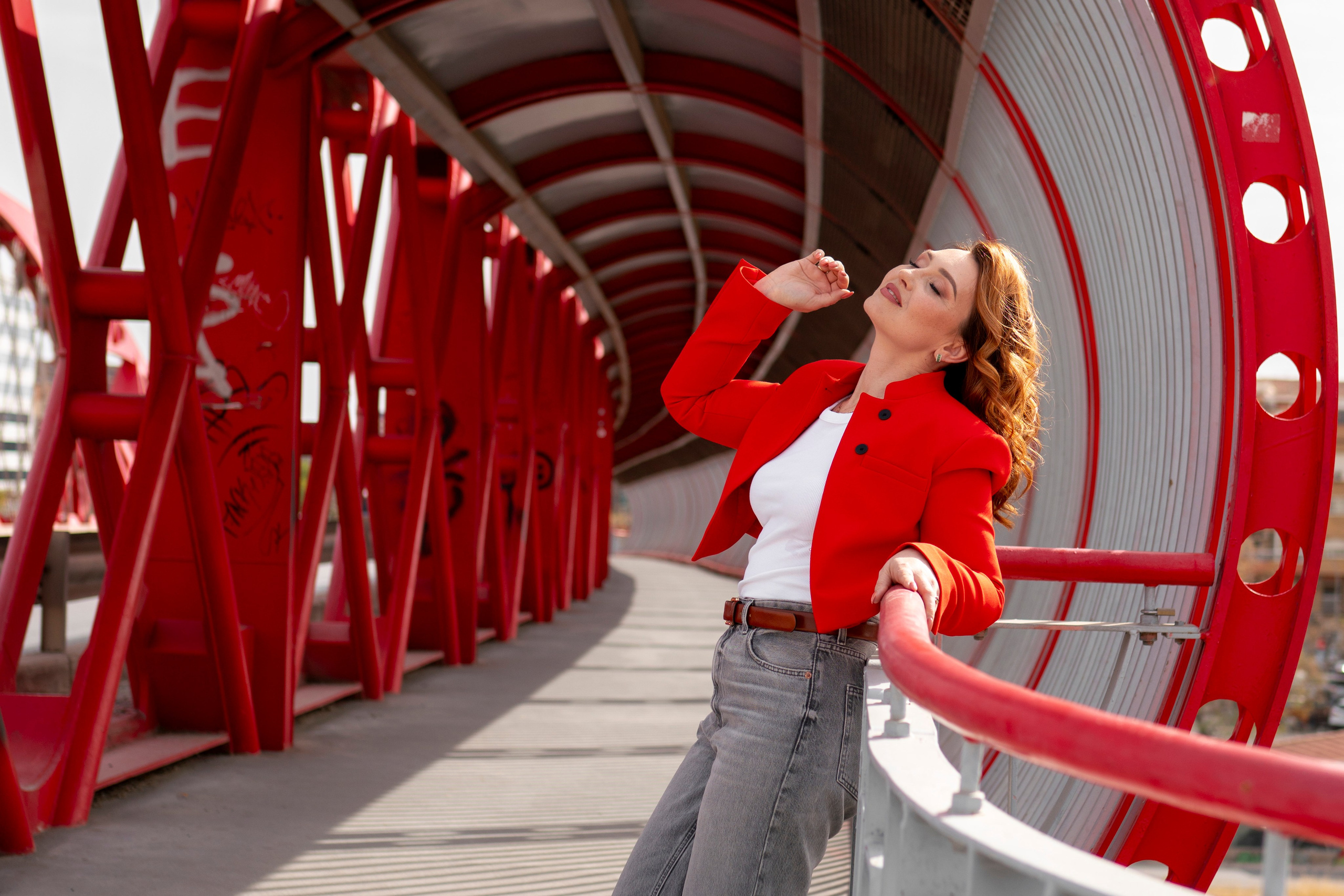 Puente Rojo. Fotografía Infantil, Familiar y Personal en Benidorm y Costa Blanca Anastasiya López