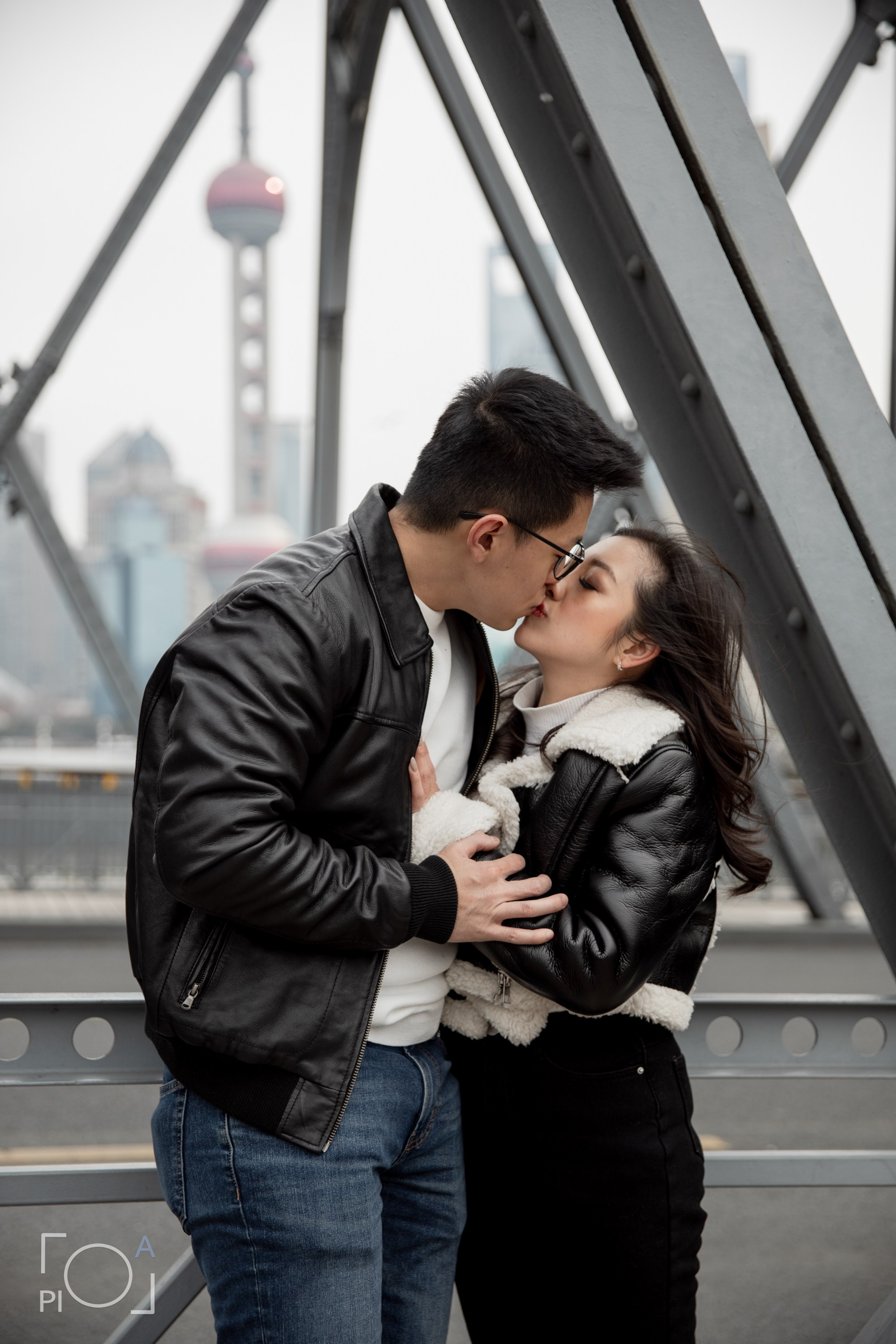 100 поцелуев в Шанхае. Фотограф в Шанхае — Лола Пидлуская