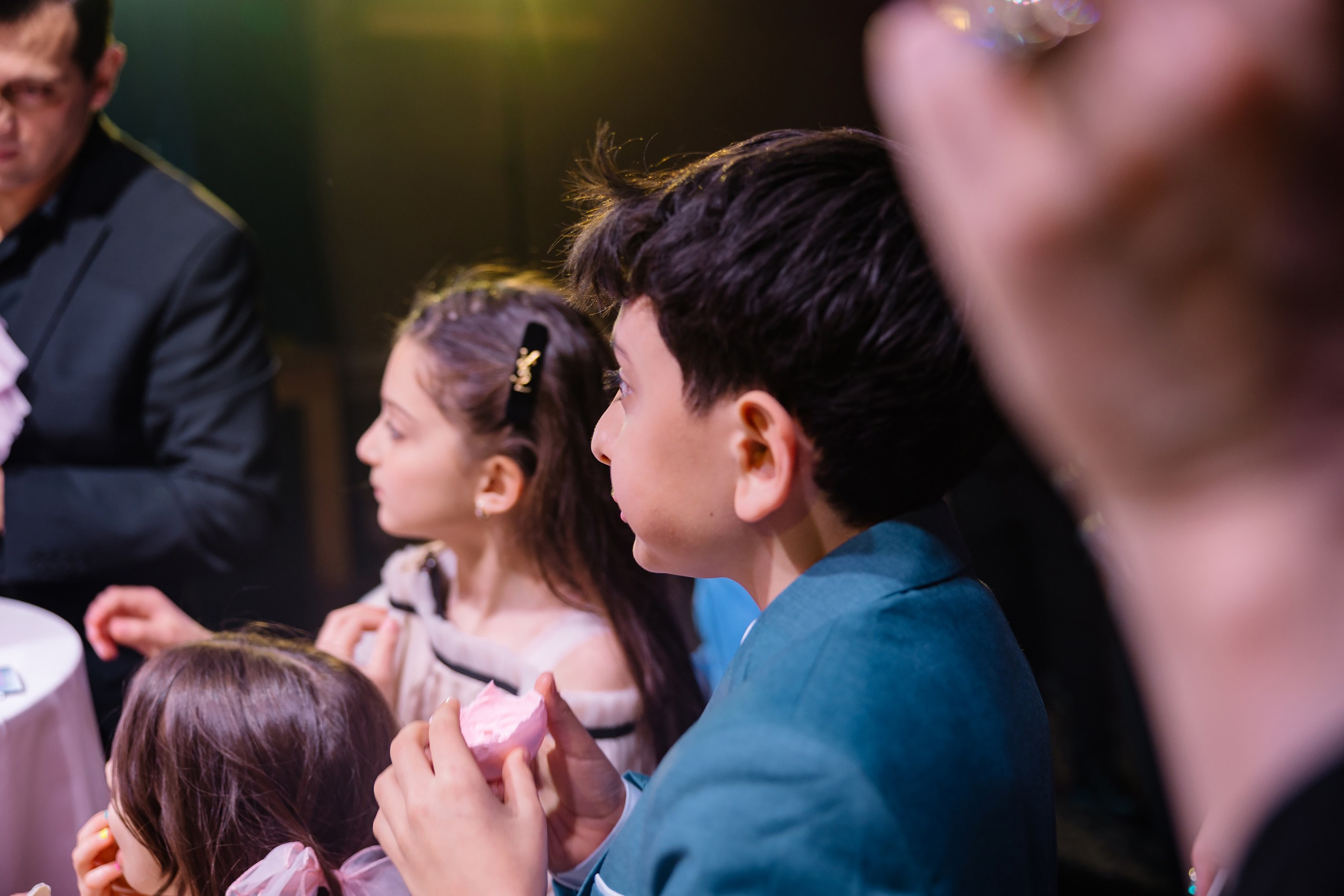 04.13.2025 First birthday. Wedding family event photographer in Chicago Nick Yushevich