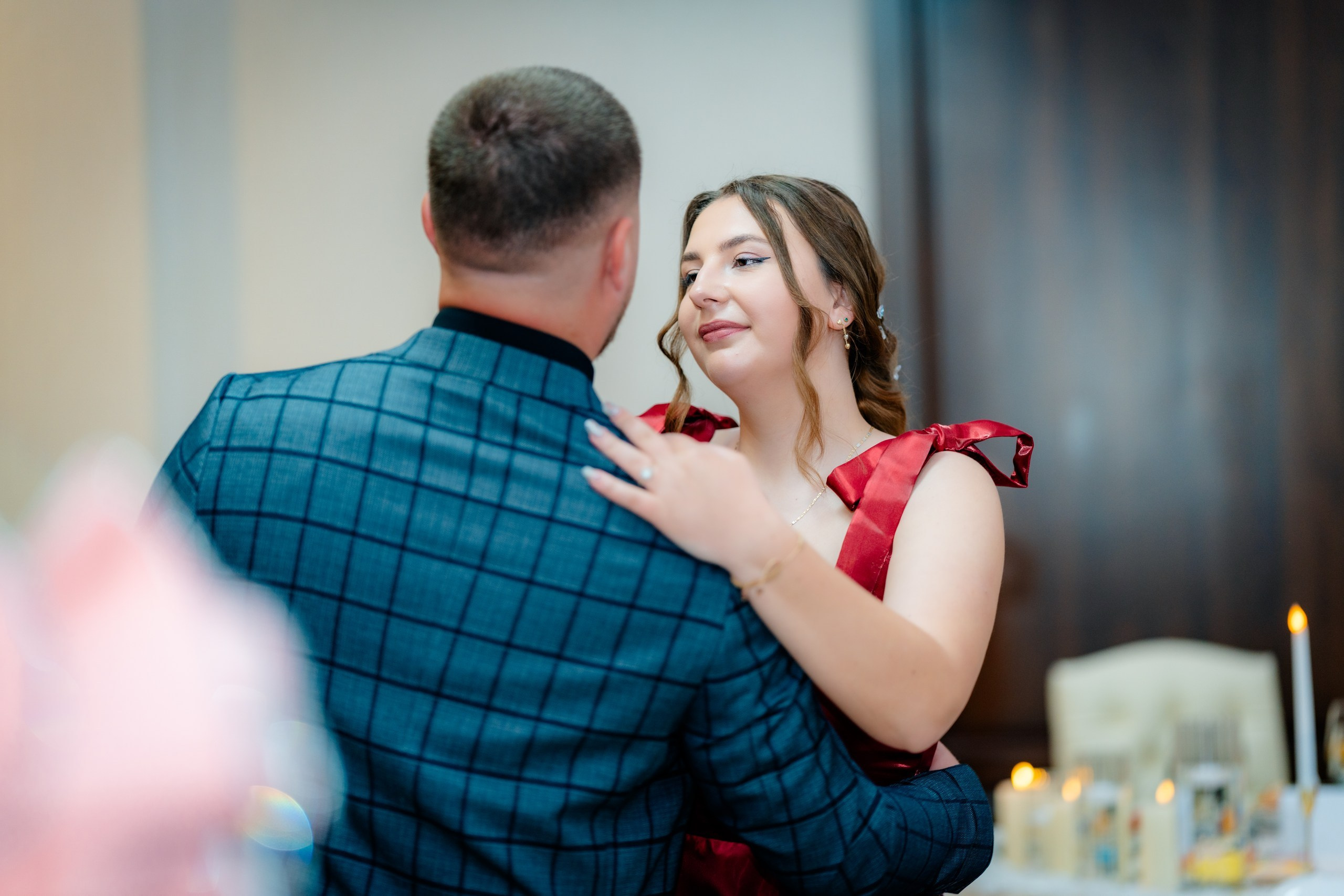 fotograf botez Miruna Parascheva, fotografie botez Botoșani, fotograf Alin Chirilă, amintiri botez, fotografii botez, botez Miruna Parascheva, fotograf copii, fotografie botez în Botoșani-alt="botez Miruna Parascheva, fotografie botez Alin Chirilă, amintiri botez, fotografii emoționante botez Botoșani"-- fotografii-botez-bebelus- amintiri-botez-micuț- moment-sfânt-crestinare- fotografie-emotionanta-botez- detalii-botez-bebelusi- parinti-fericiti-la-botez- fotograf-botez-profesionist- botez-in-biserica-ortodoxa- micuț-botezat-cu-emoție- zâmbete-și-lacrimi-la-botez- bebeluș-la-cristelniță- decor-botez-colorat- botez-cu-dragoste-și-credință- emotie-pura-la-botez- fotograf-botez-botosani- botez-iasi-suceava-fotograf- amintiri-nepretuite-botez