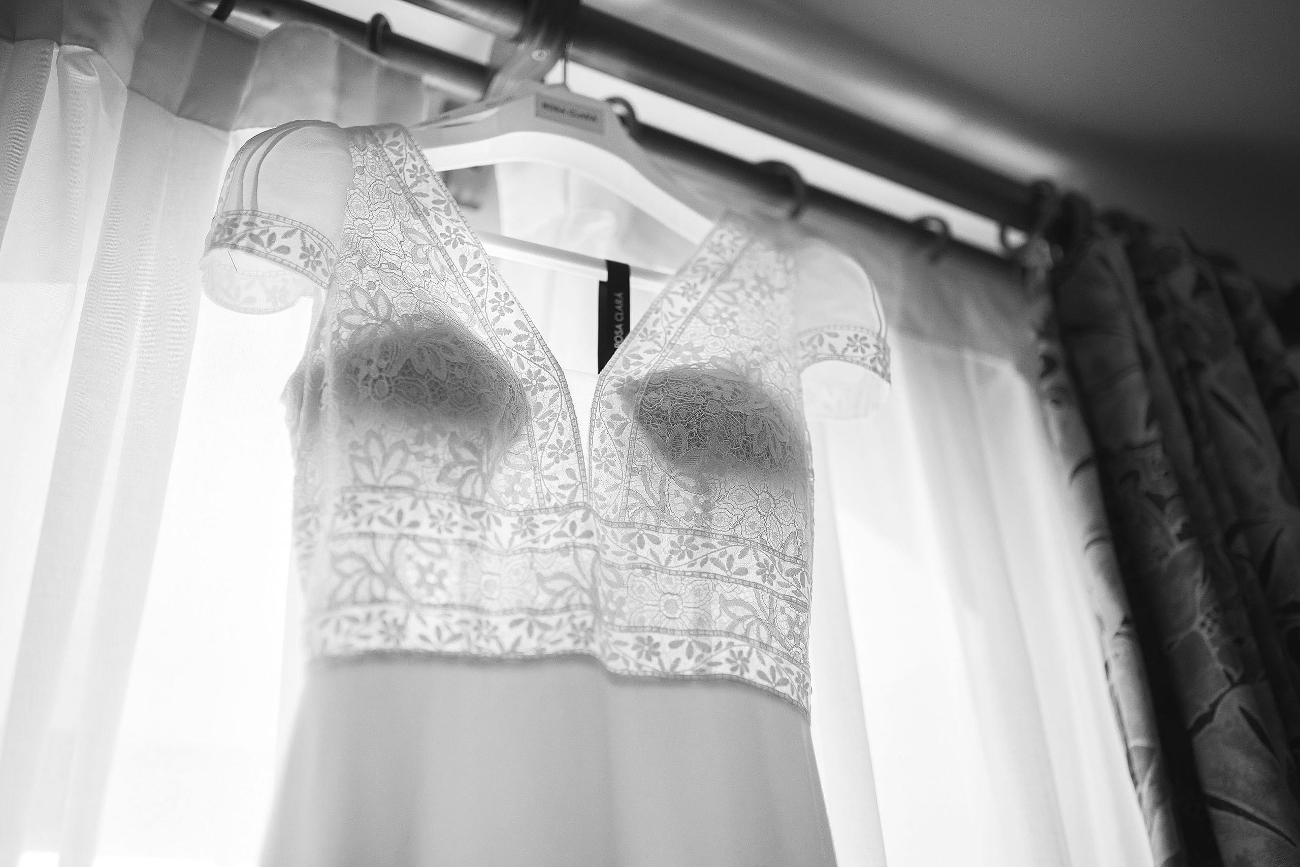 Raquel & Eduardo - Boda Barceló Monasterio de Boltaña. PIXLOVE - Fotógrafos de bodas Huesca Pirineos Zaragoza