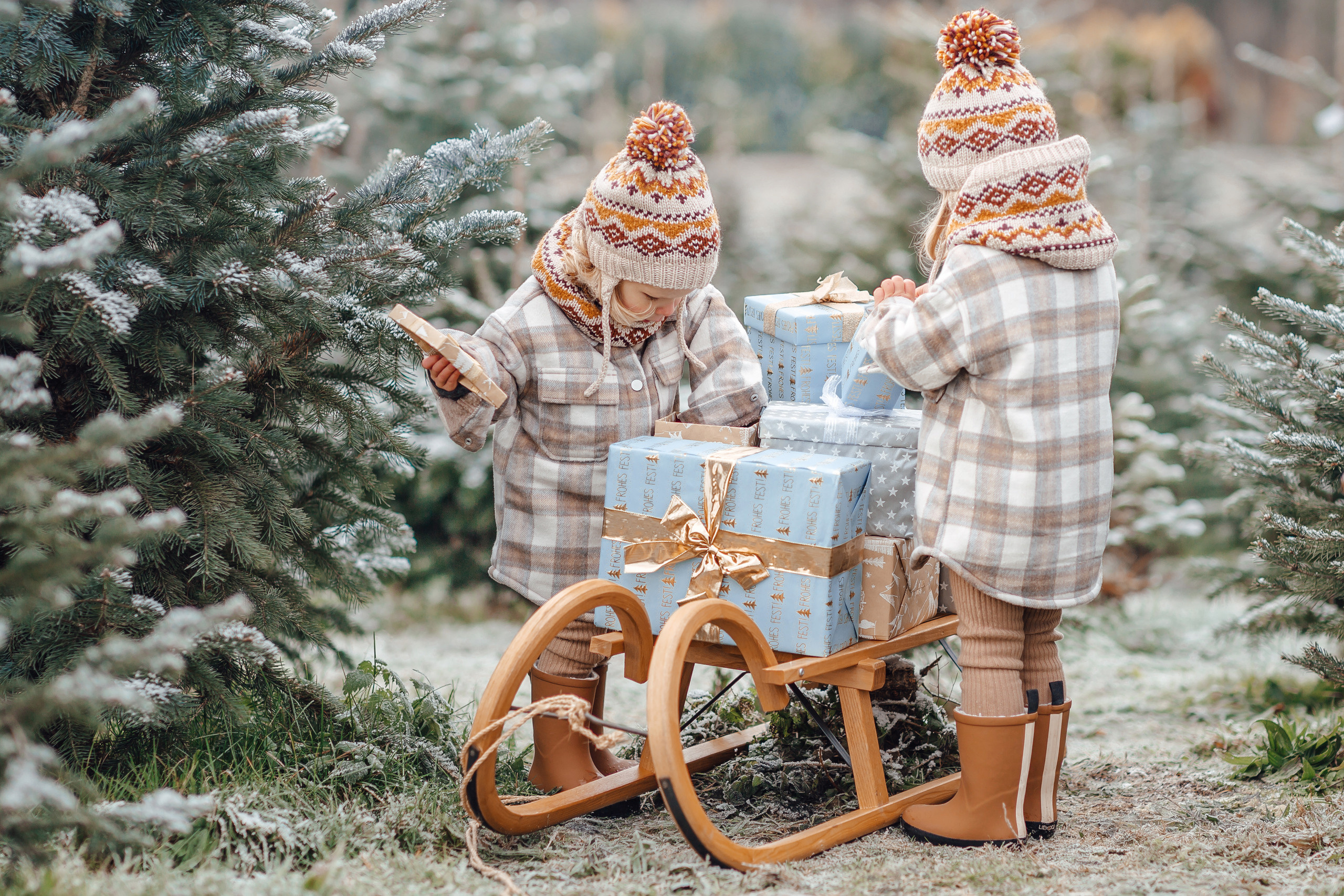 Emily&Luise. Family photograph in Munich Anastasia Vorobtsova