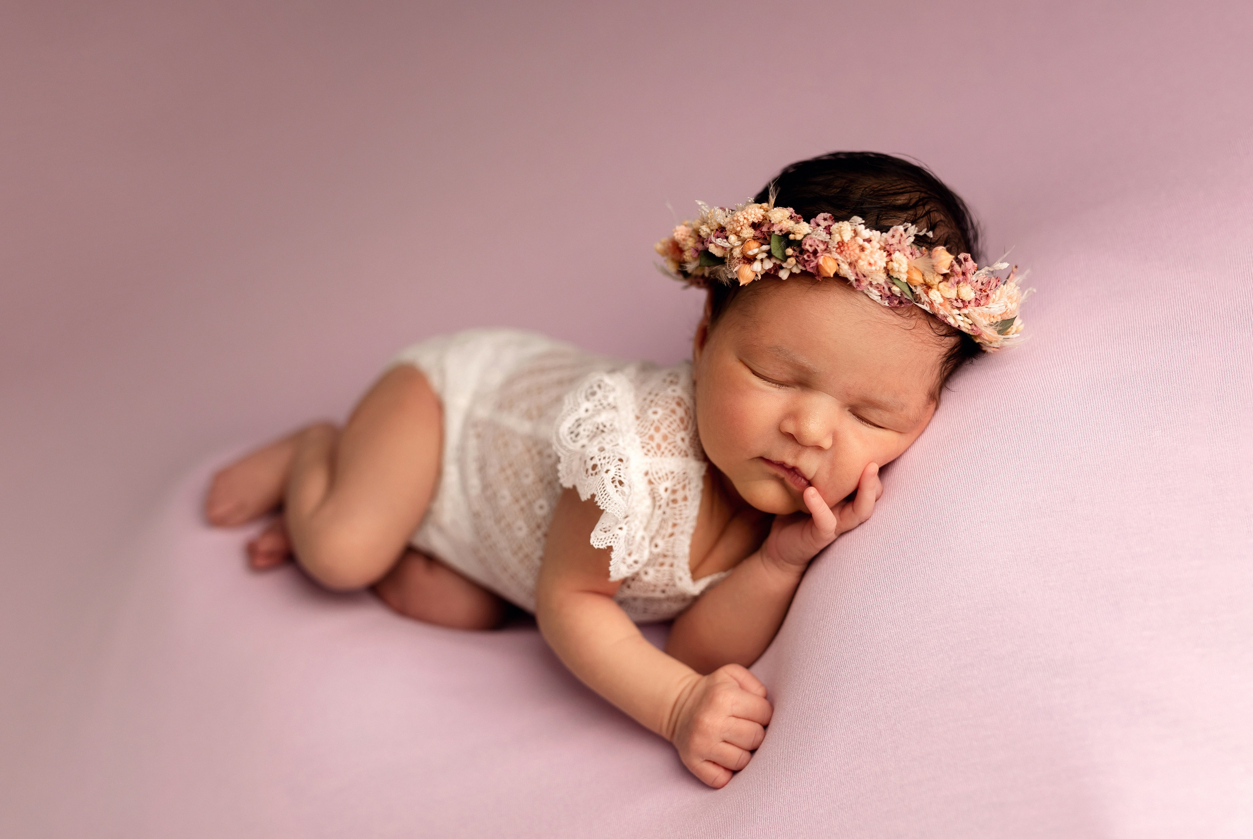 Neugeborene. NEUGEBORENEN und BABY Fotografin in WIEN und Umgebung