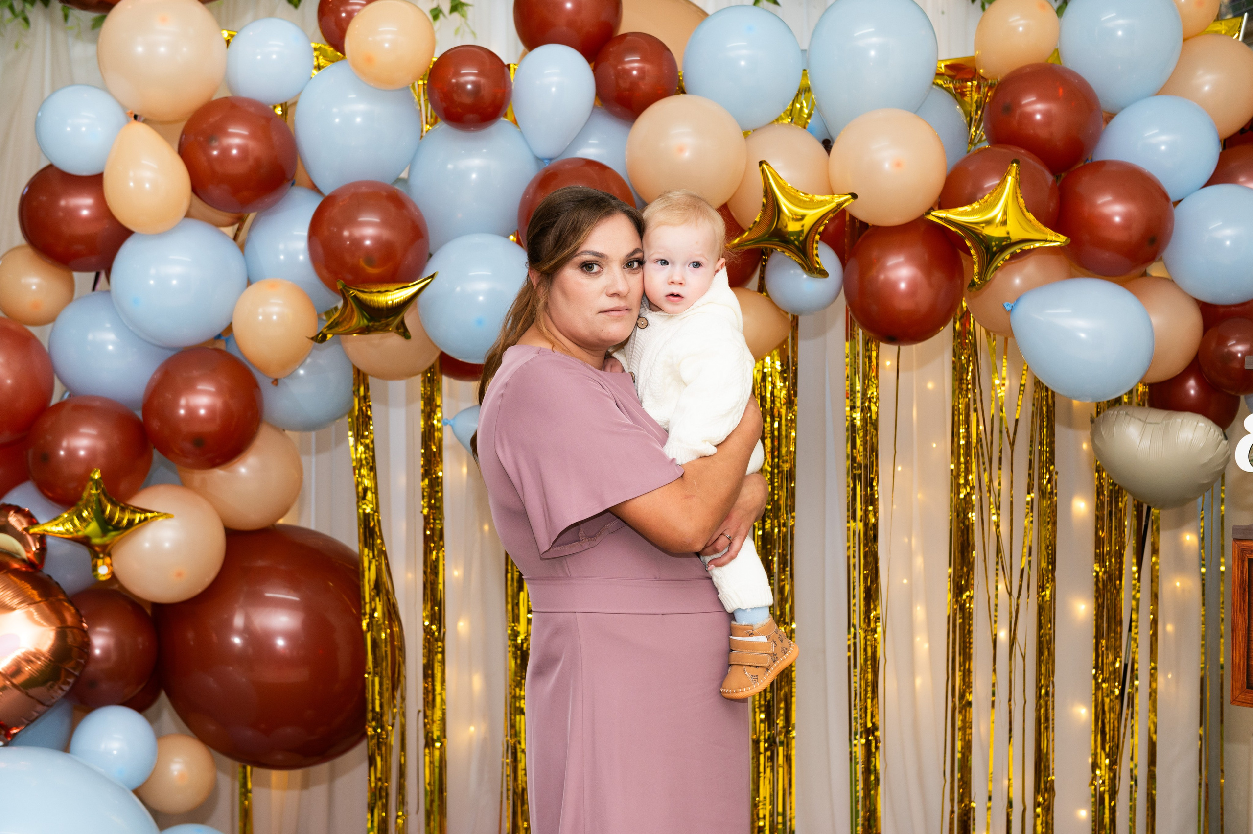 Botezul lui Elisei. Acasă