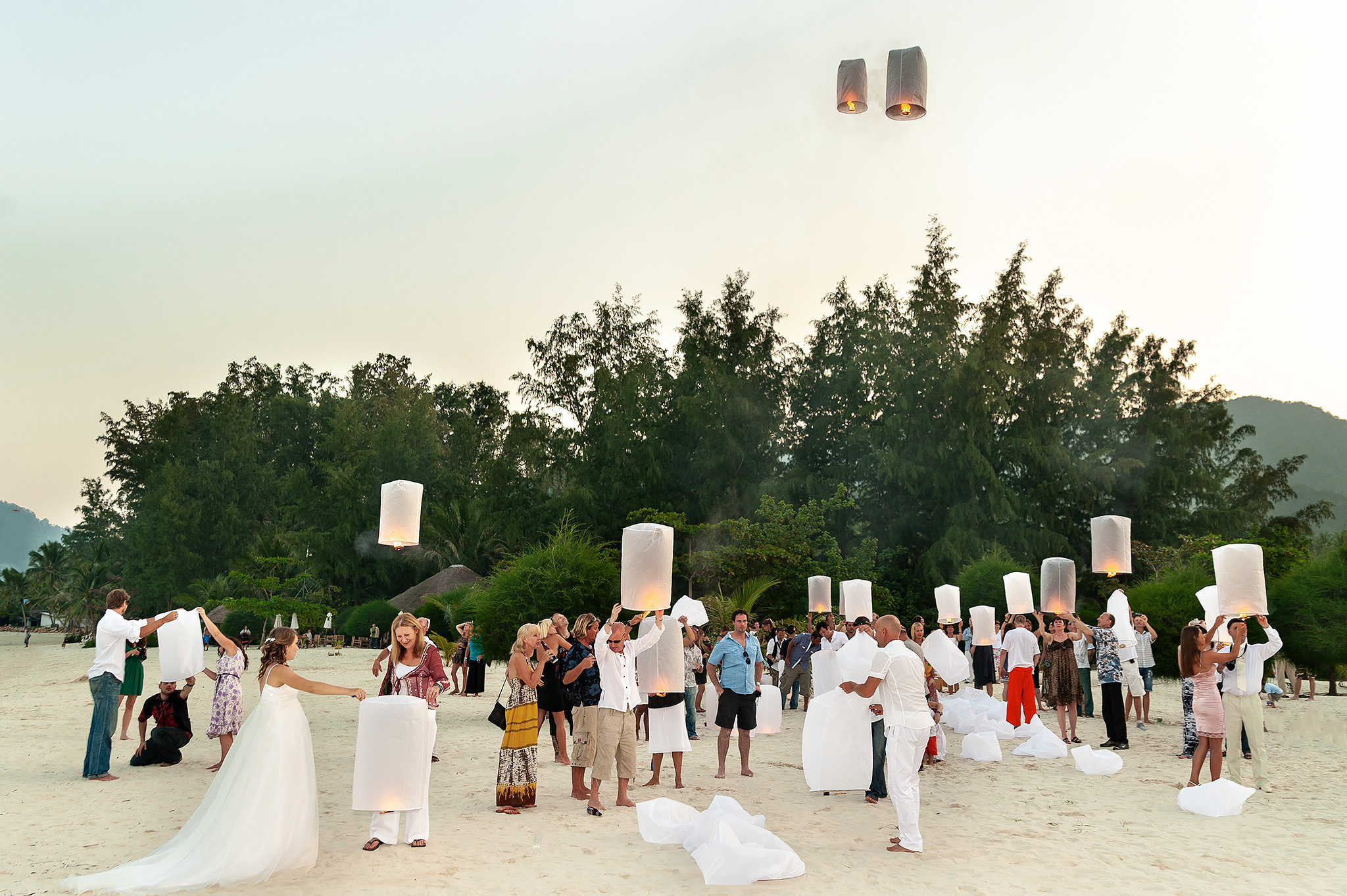 Wedding. Your photographer on land and under water— Alexey Zaytsev