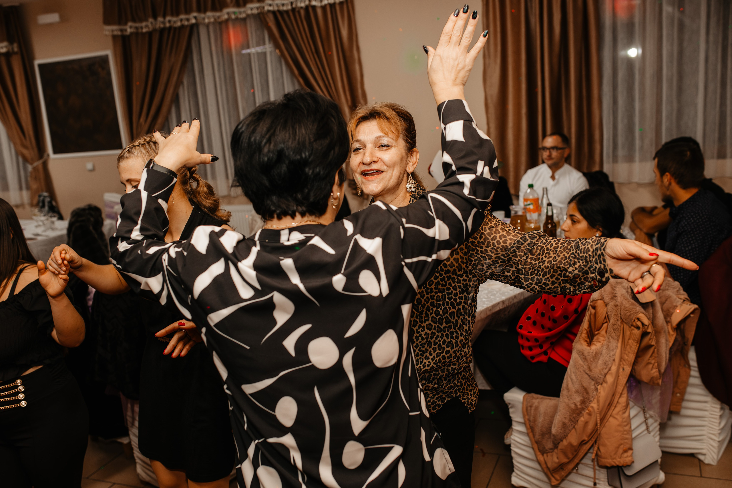 Majorat Denisa. Ionut Brehuescu — Fotograf