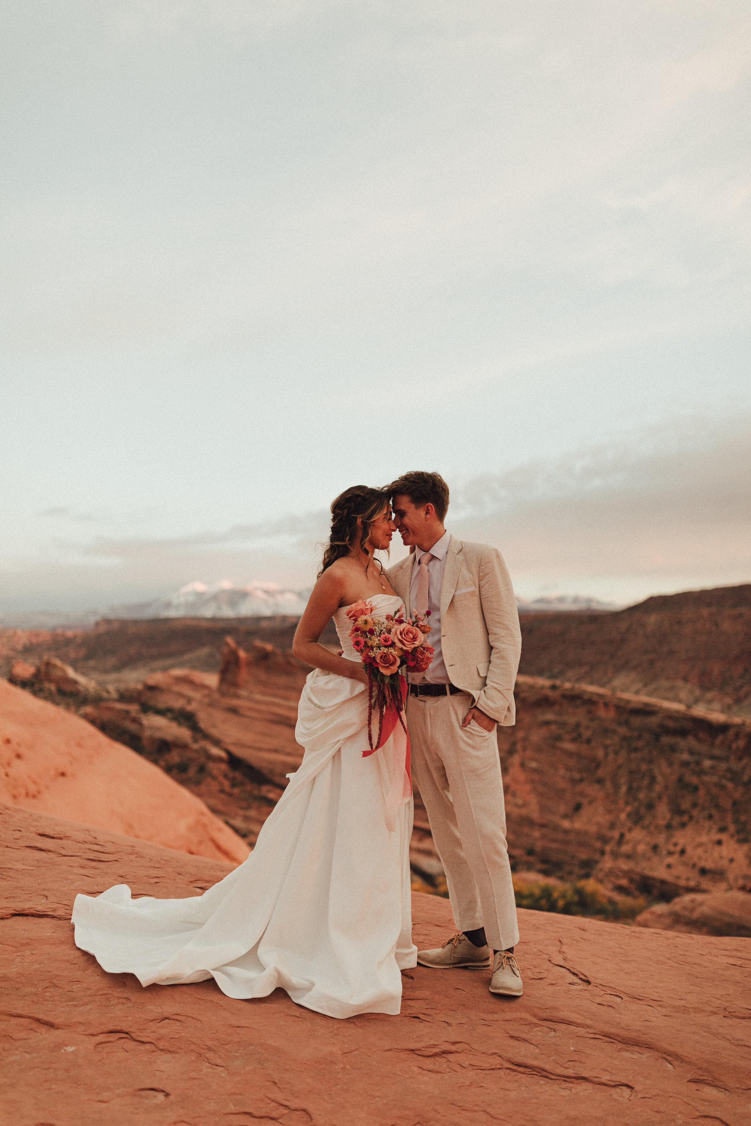 J&J at National Arches. Sara Eulalia | Virginia Photographer
