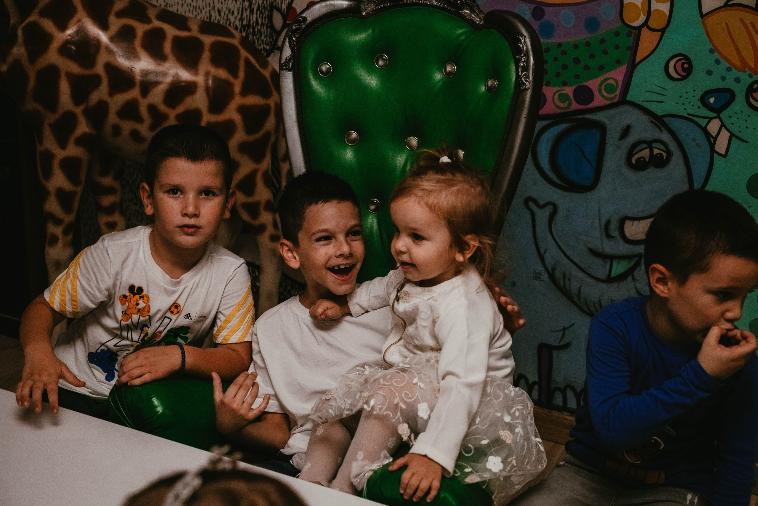 Lazar 8. rođendan. Dečiji i porodični fotograf