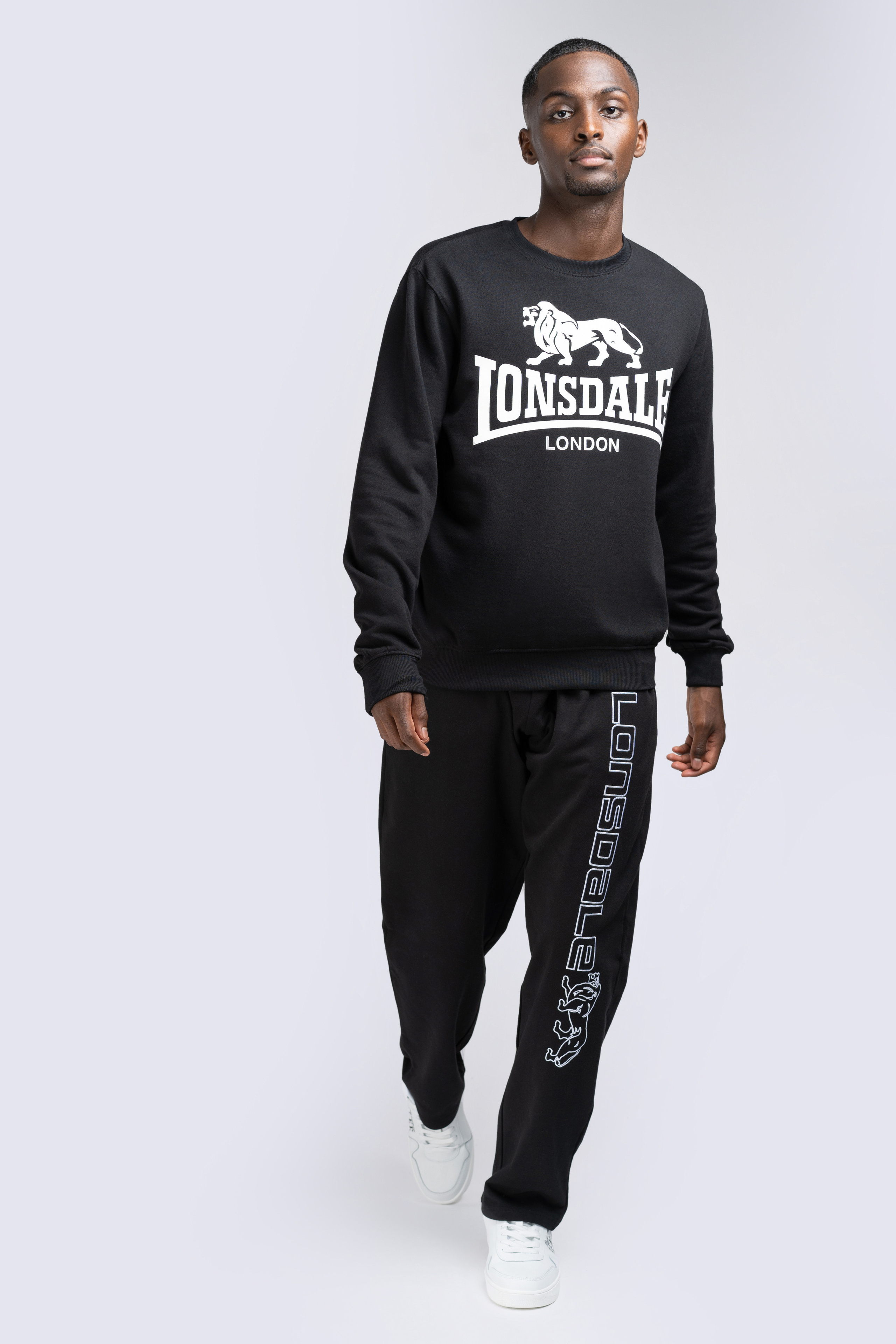 Fashion. Photographer in Riga, Latvia. Food photo, portraits, fashion