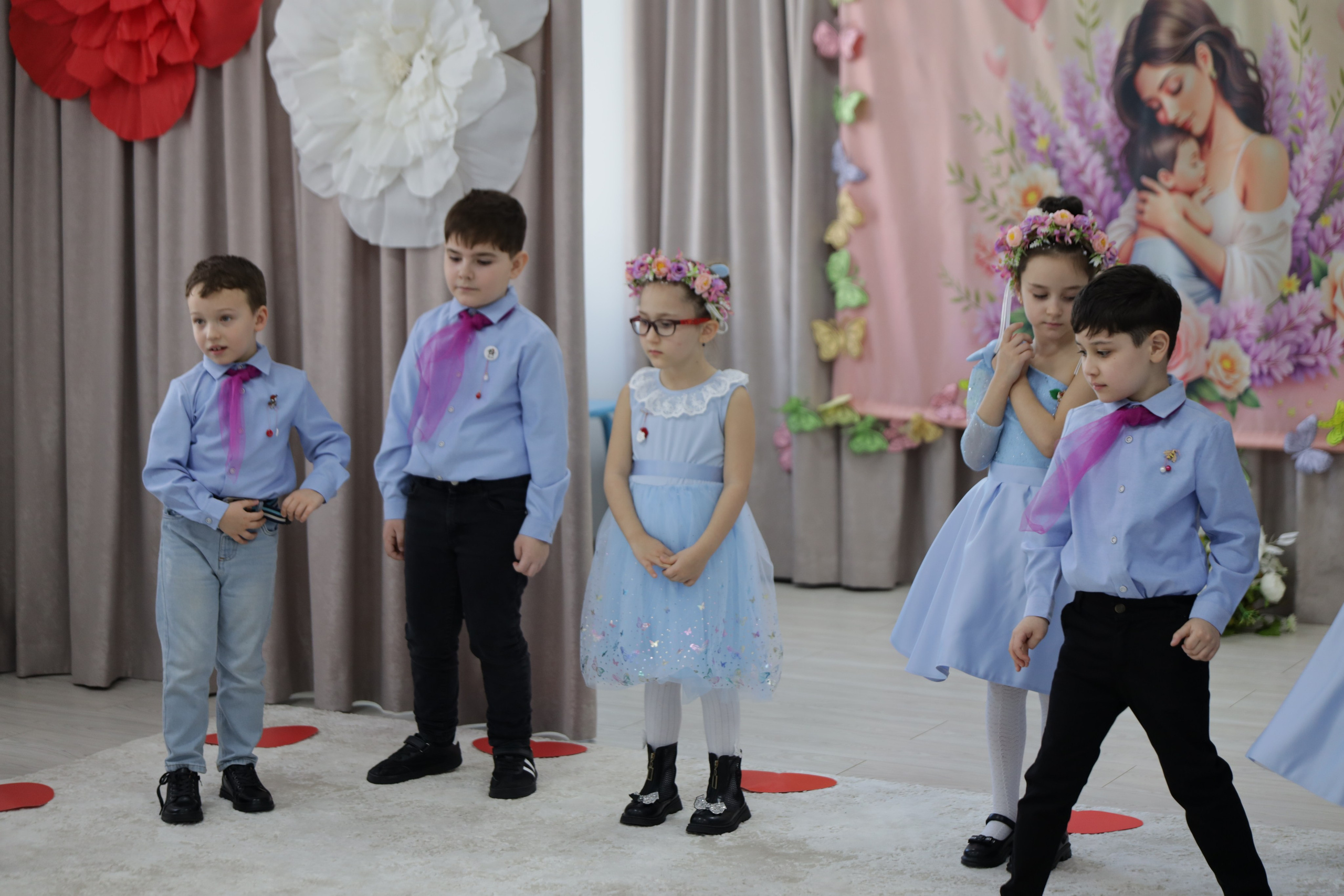 Mama în ochi de copil.... Alika Dia- Fotograf în Republica Moldova, Strășeni