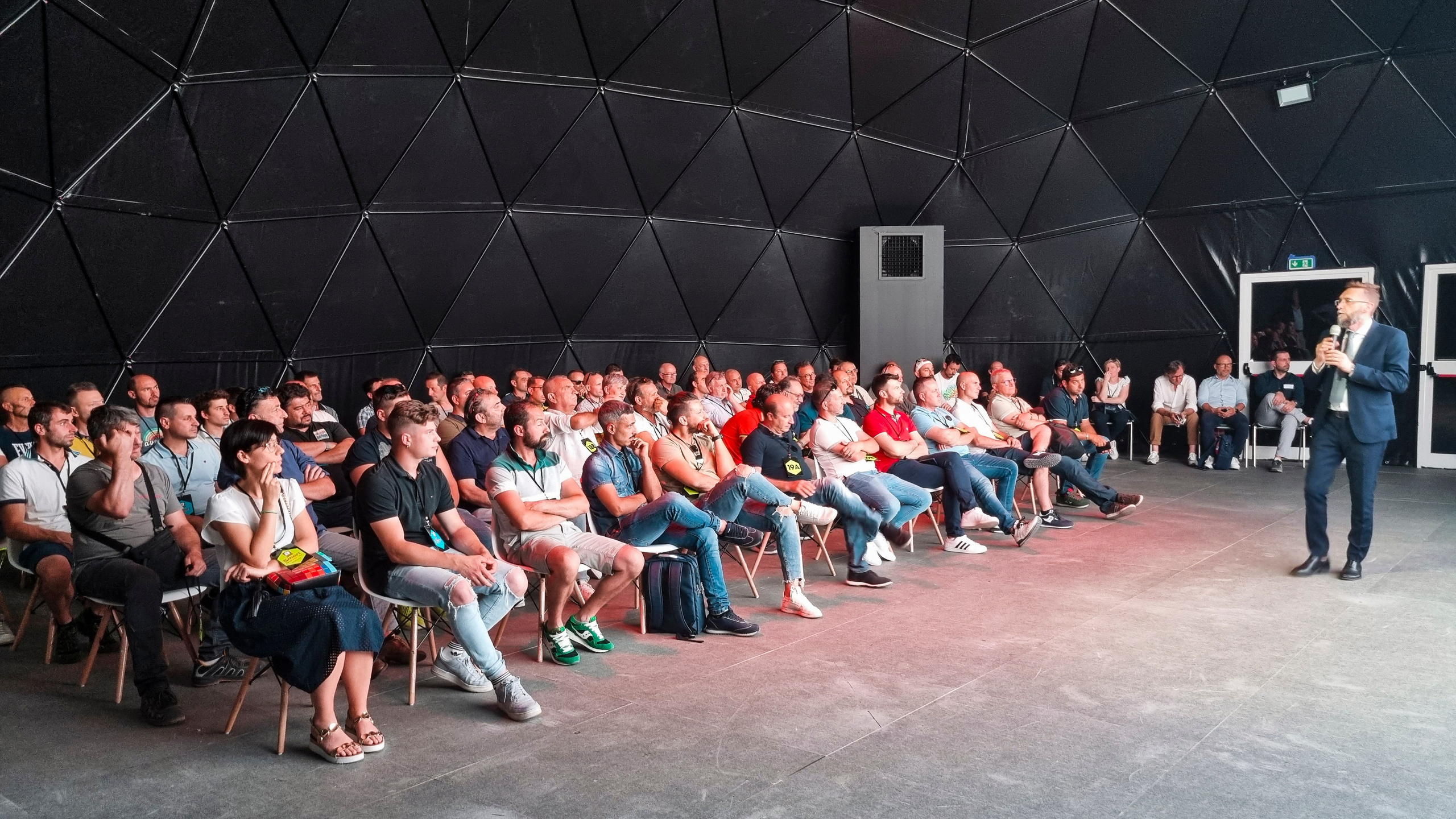 Smart Tour azienda AVE. “Gianmaria Coscia fotografo per passione”