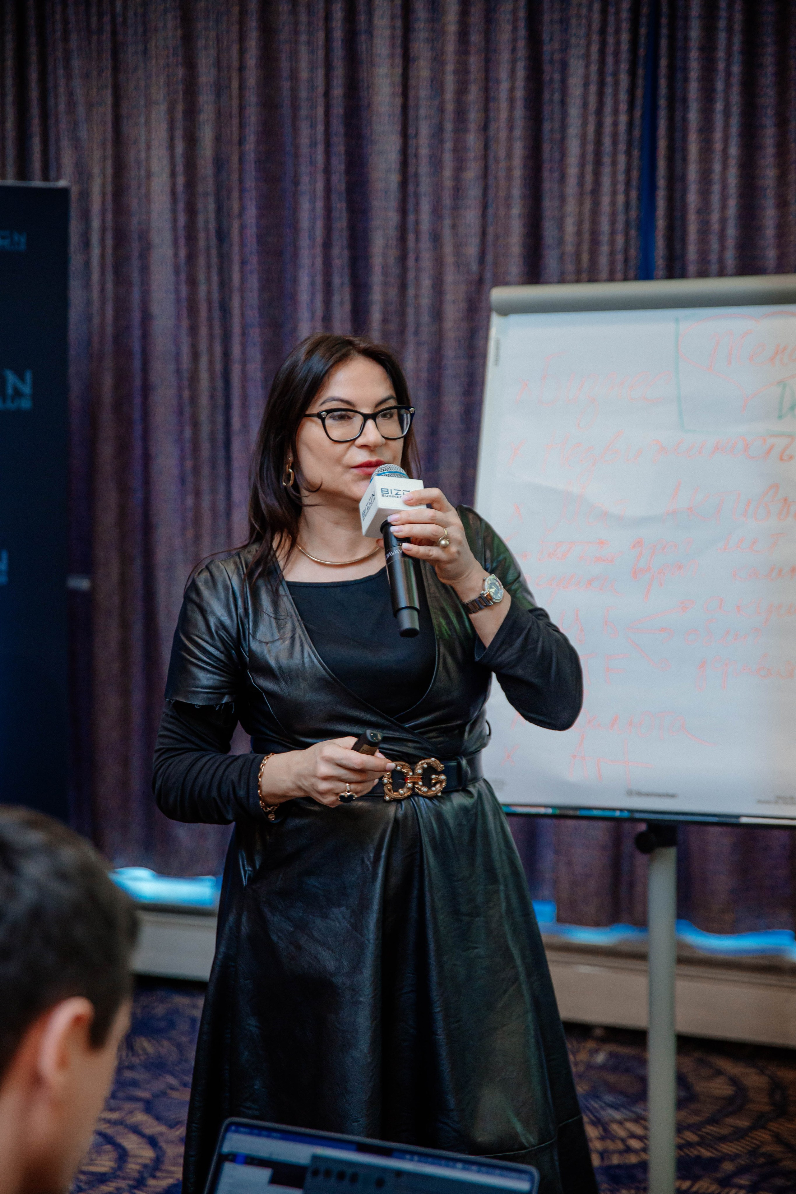 Club Bizon. Portrait family photographer in Berlin Elena Zakh