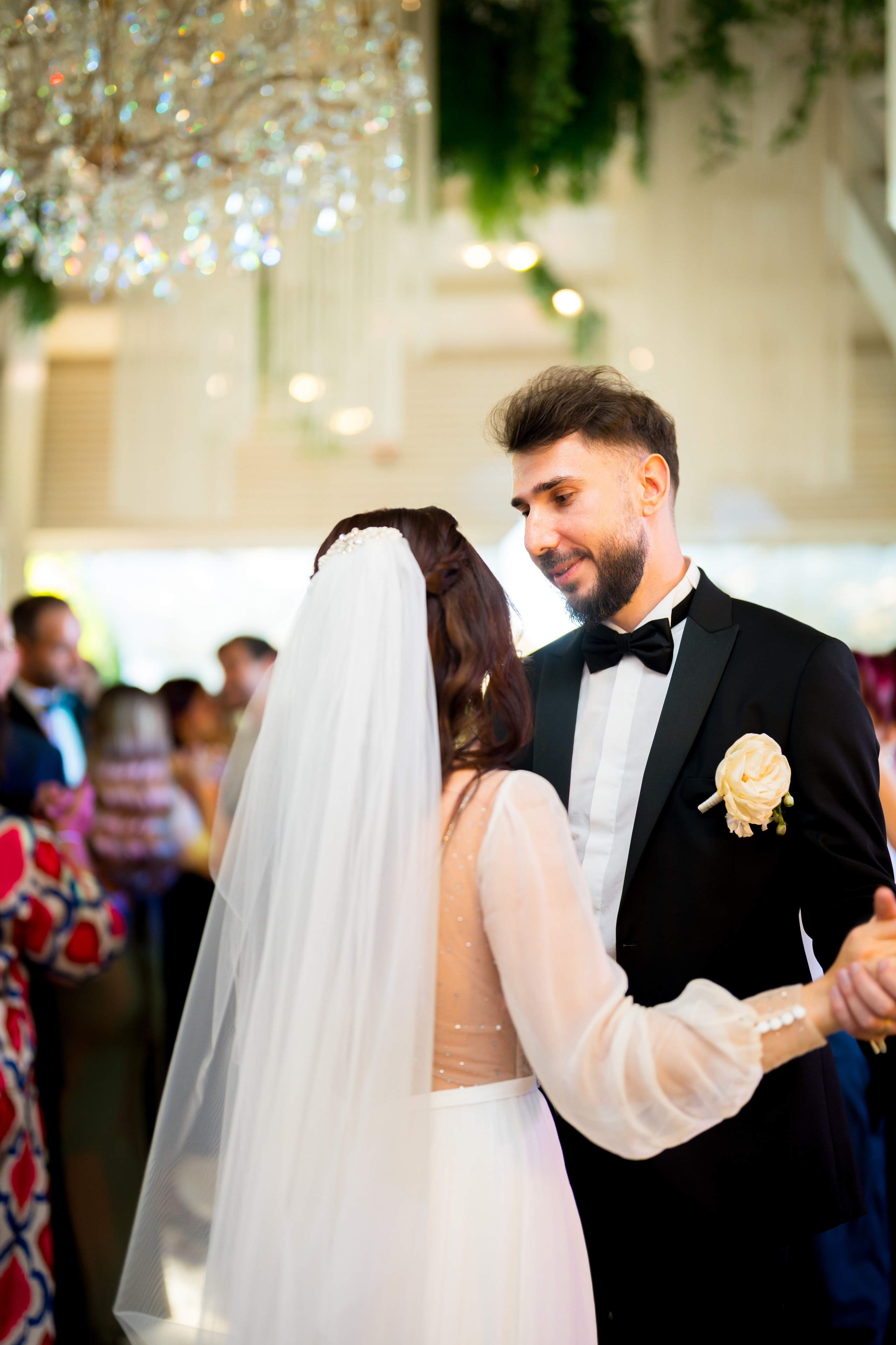 PARTY. Gabriel Florea — Fotograf nuntă București