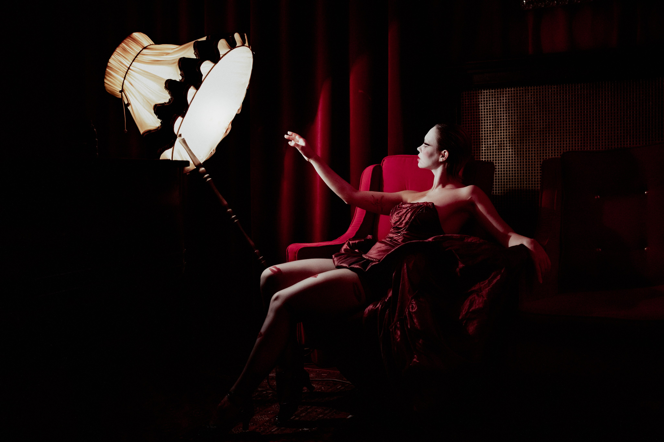 Behind the GOODWILL world. Stylist Alexandra Dergunova